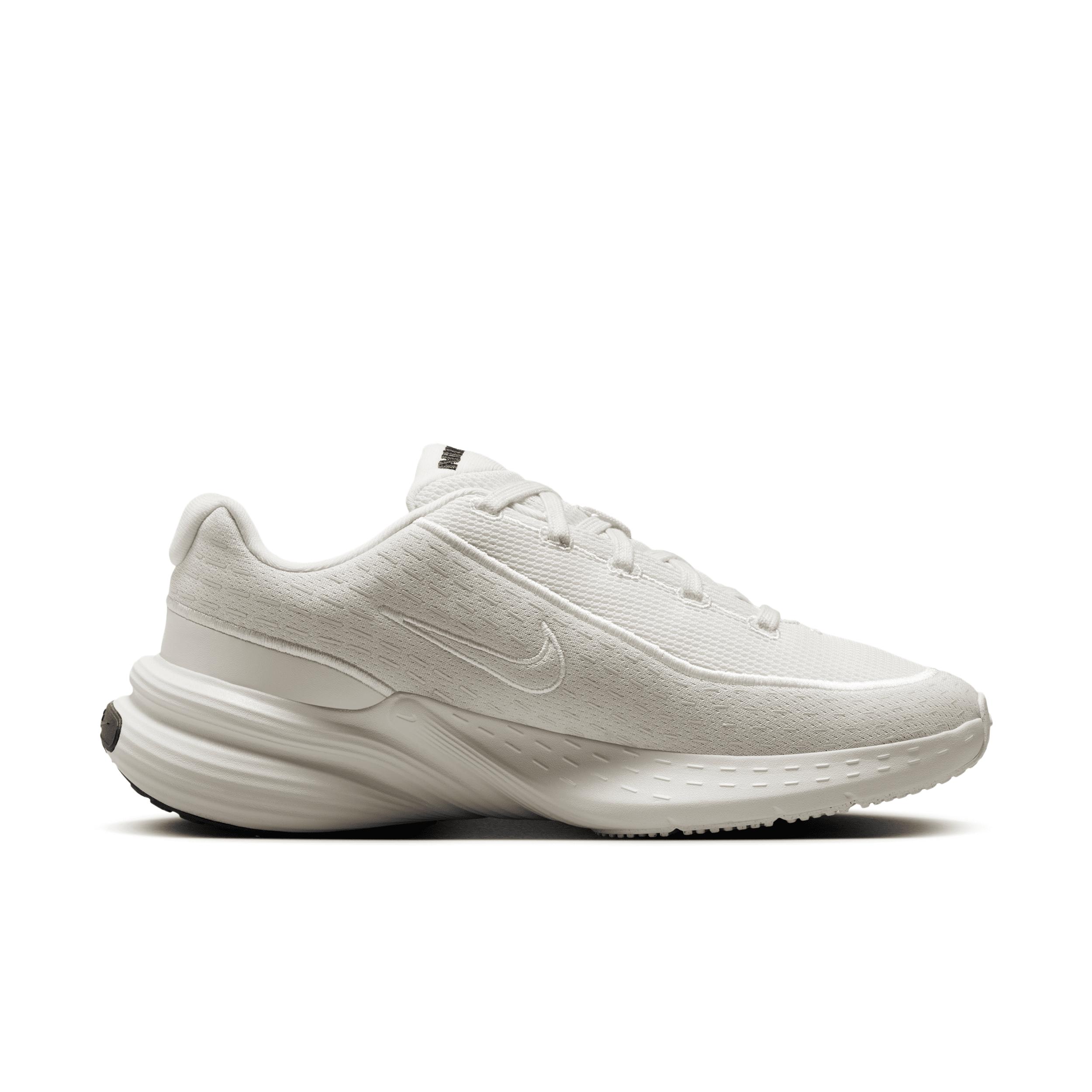 Nike Women's Uplift SC Shoes Product Image