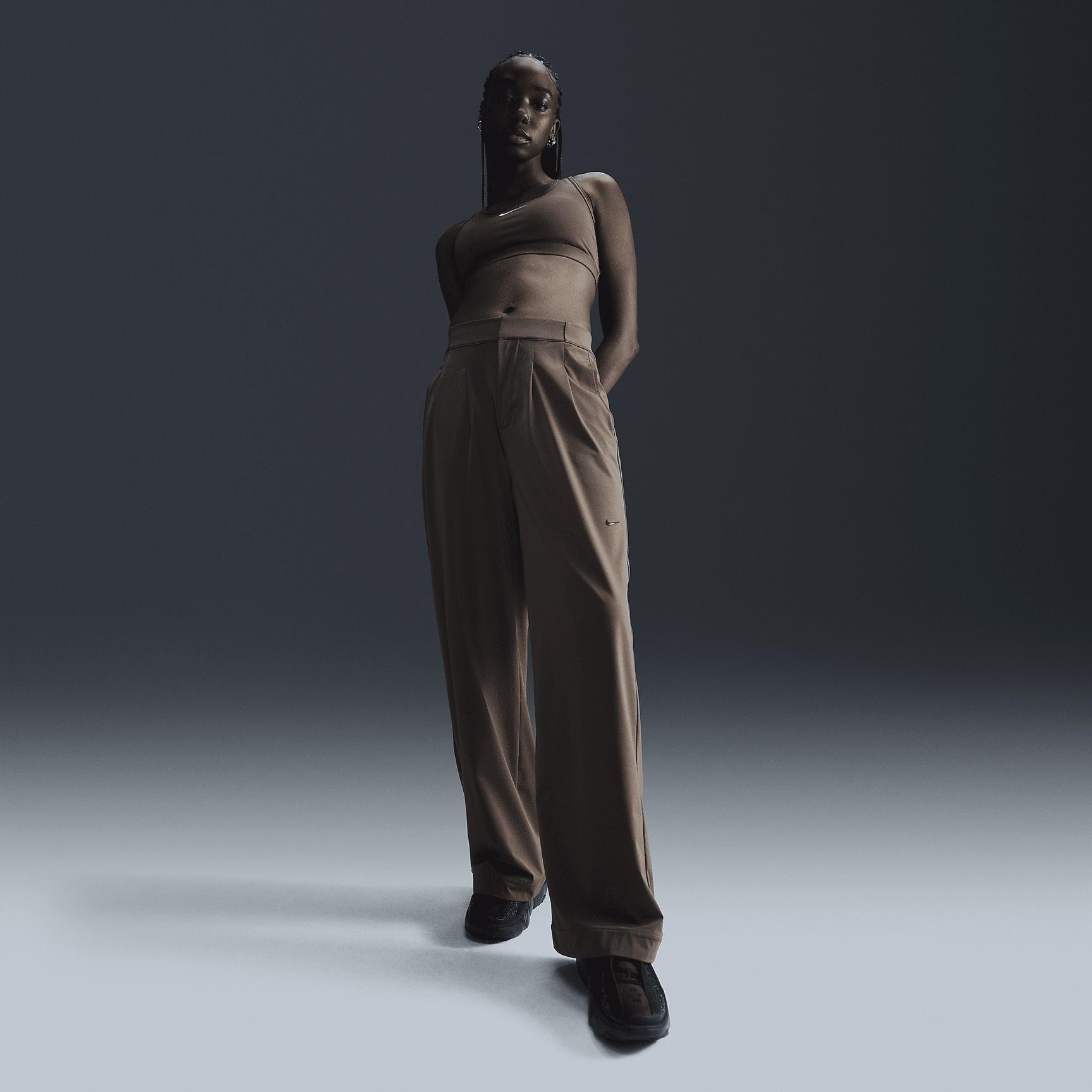 Nike Bliss Women's Dri-FIT Trousers Product Image