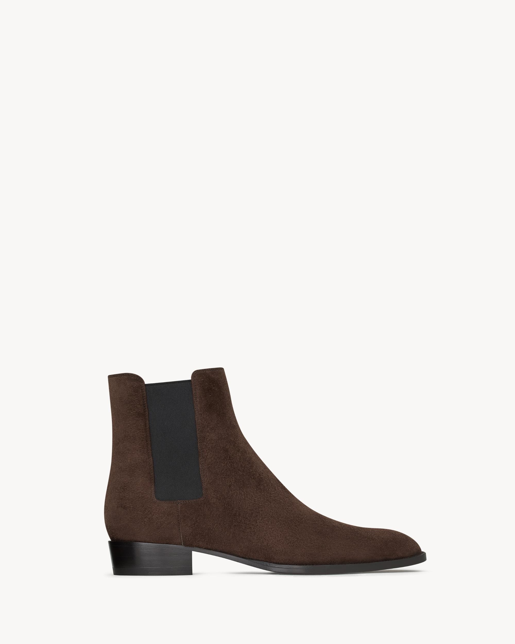 wyatt chelsea boots in suede Product Image