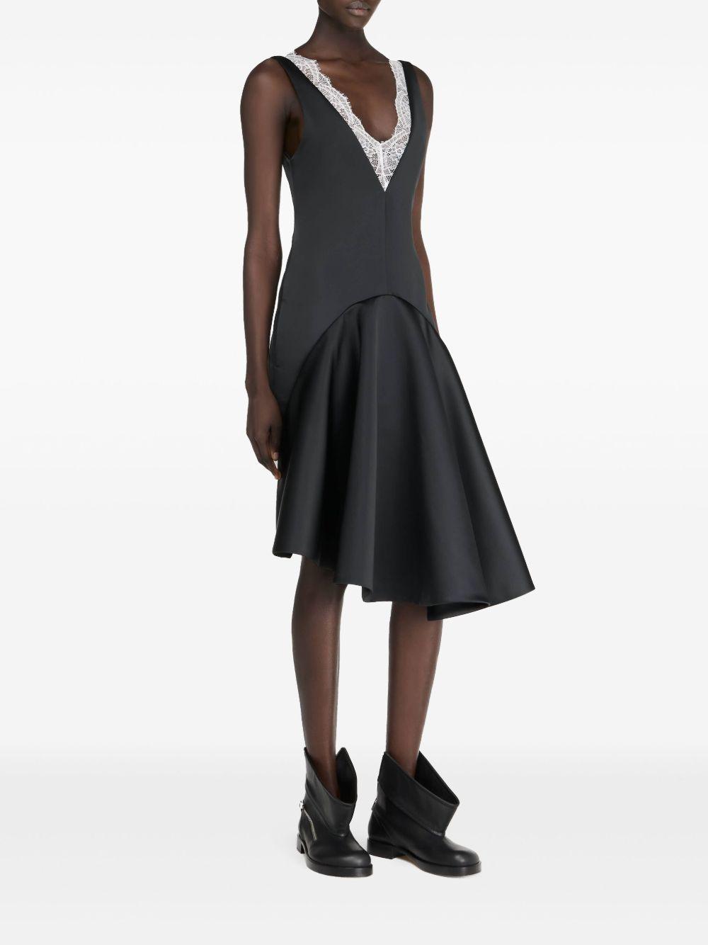 draped-hem V-neck dress Product Image