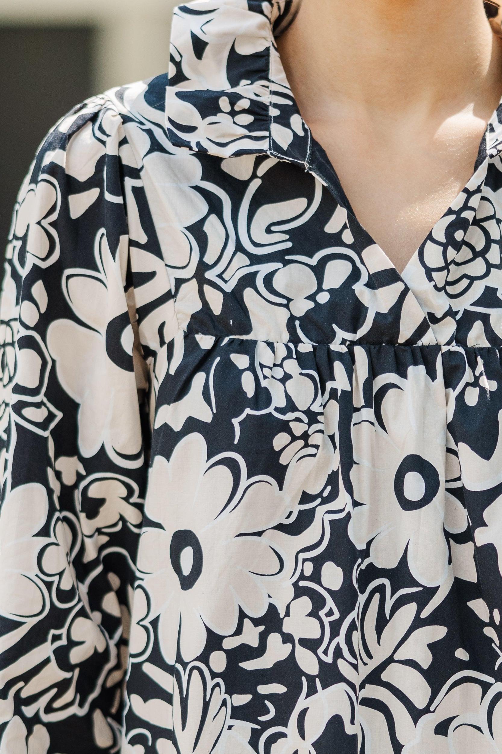 Always With Love Black Floral Blouse Female Product Image