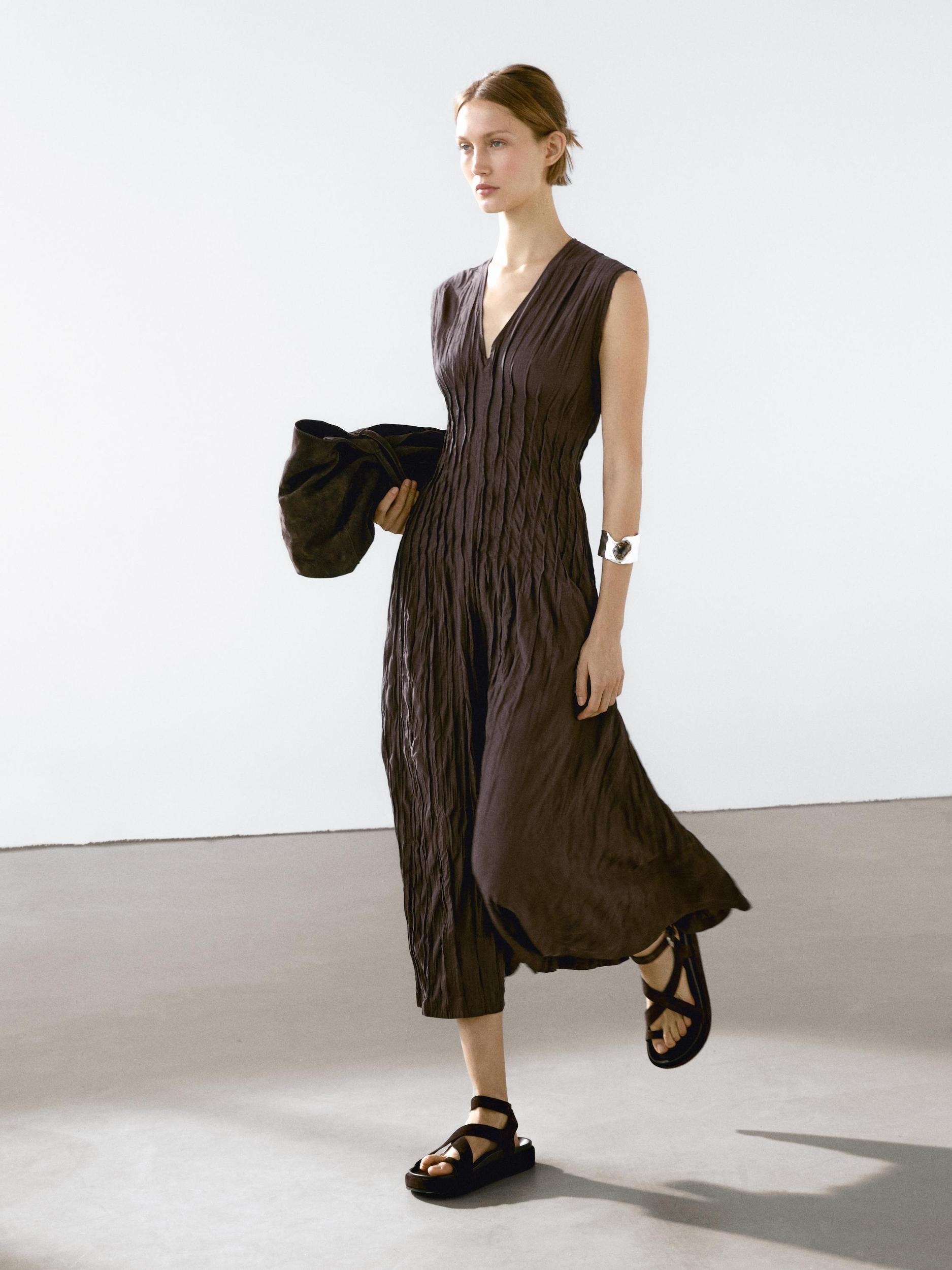 Flowing pleated midi dress Product Image