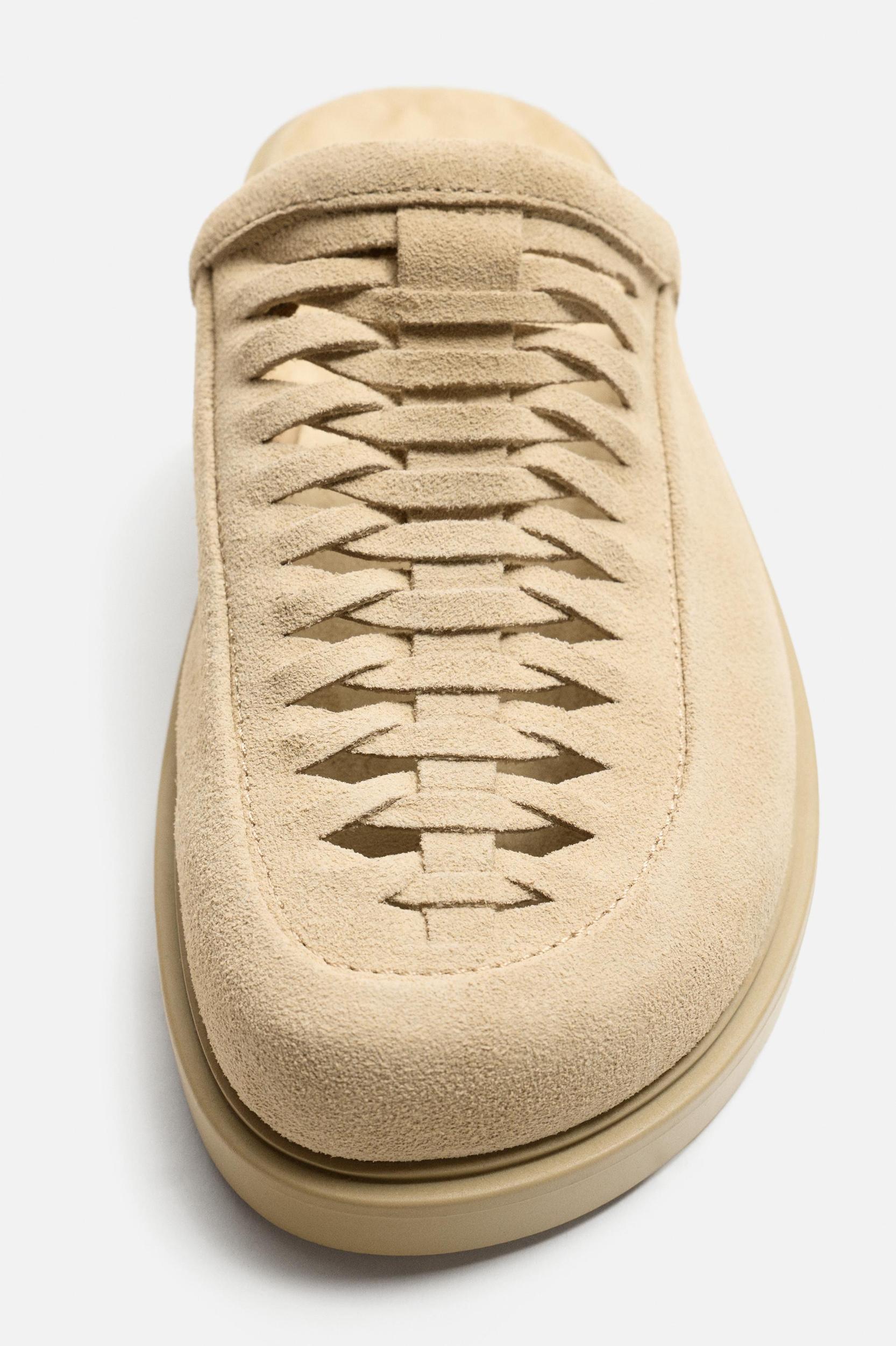 BRAIDED LEATHER CLOGS Product Image