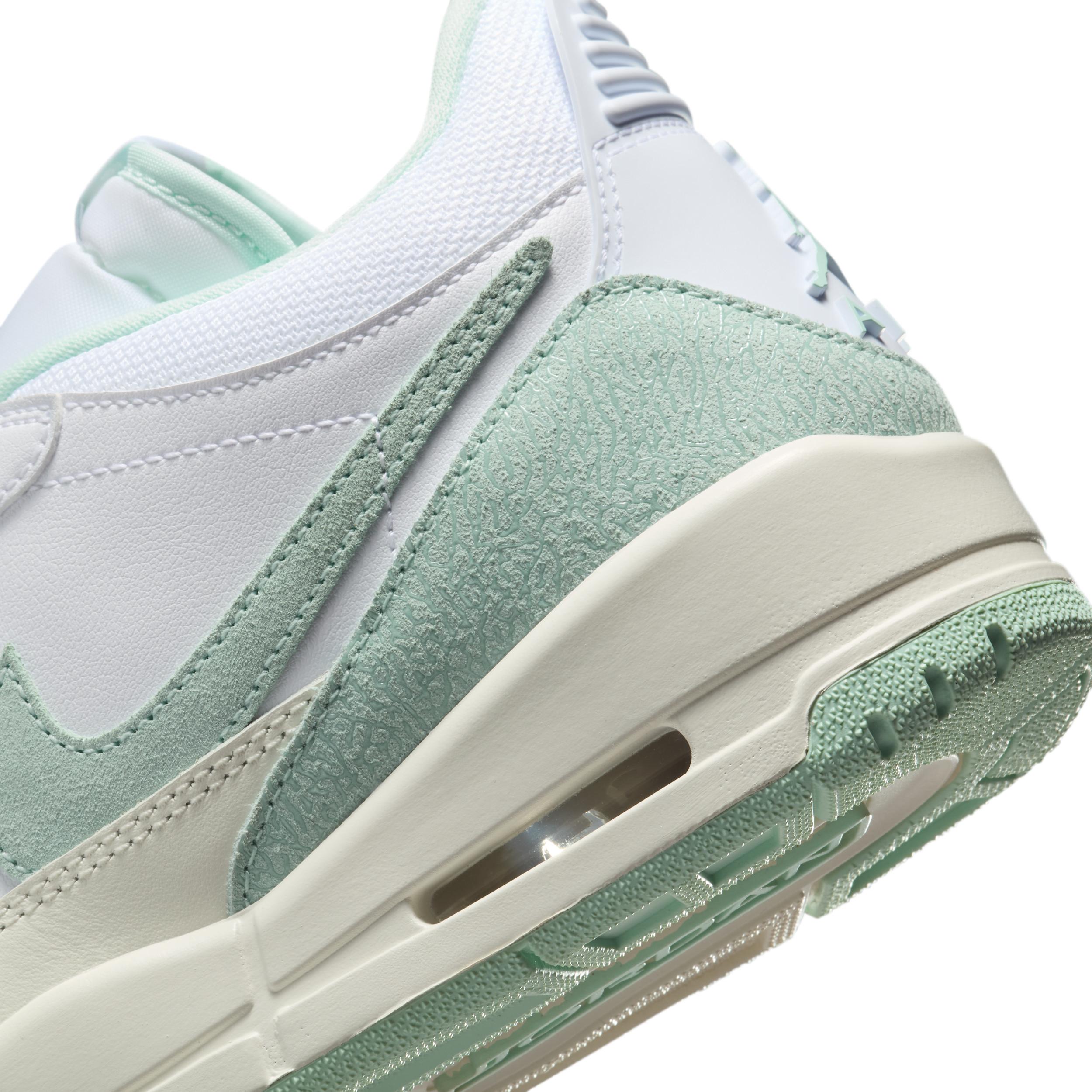 Women's Air Jordan Legacy 312 Low Shoes Product Image