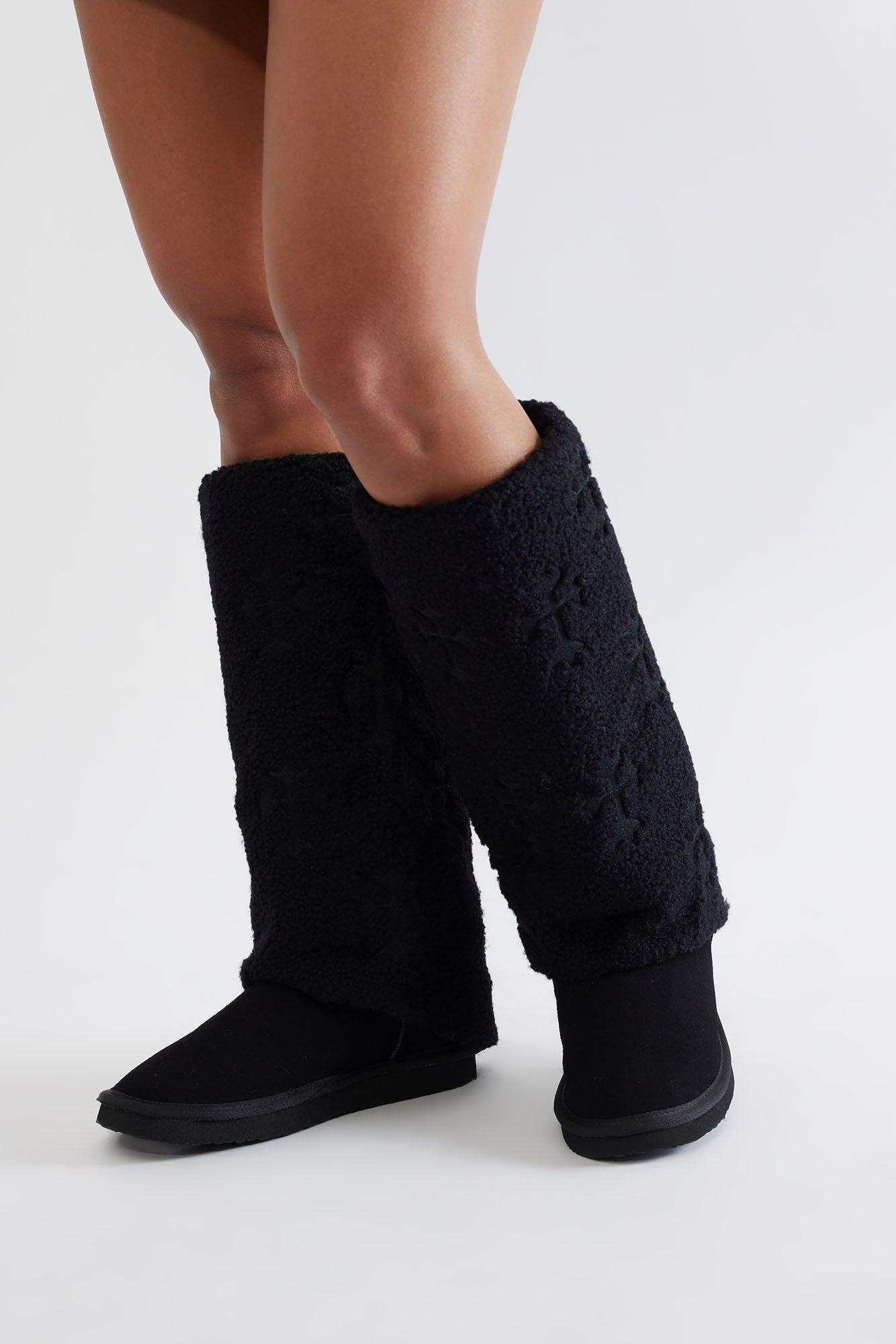 Thorne Sherpa Boots - Black Female Product Image