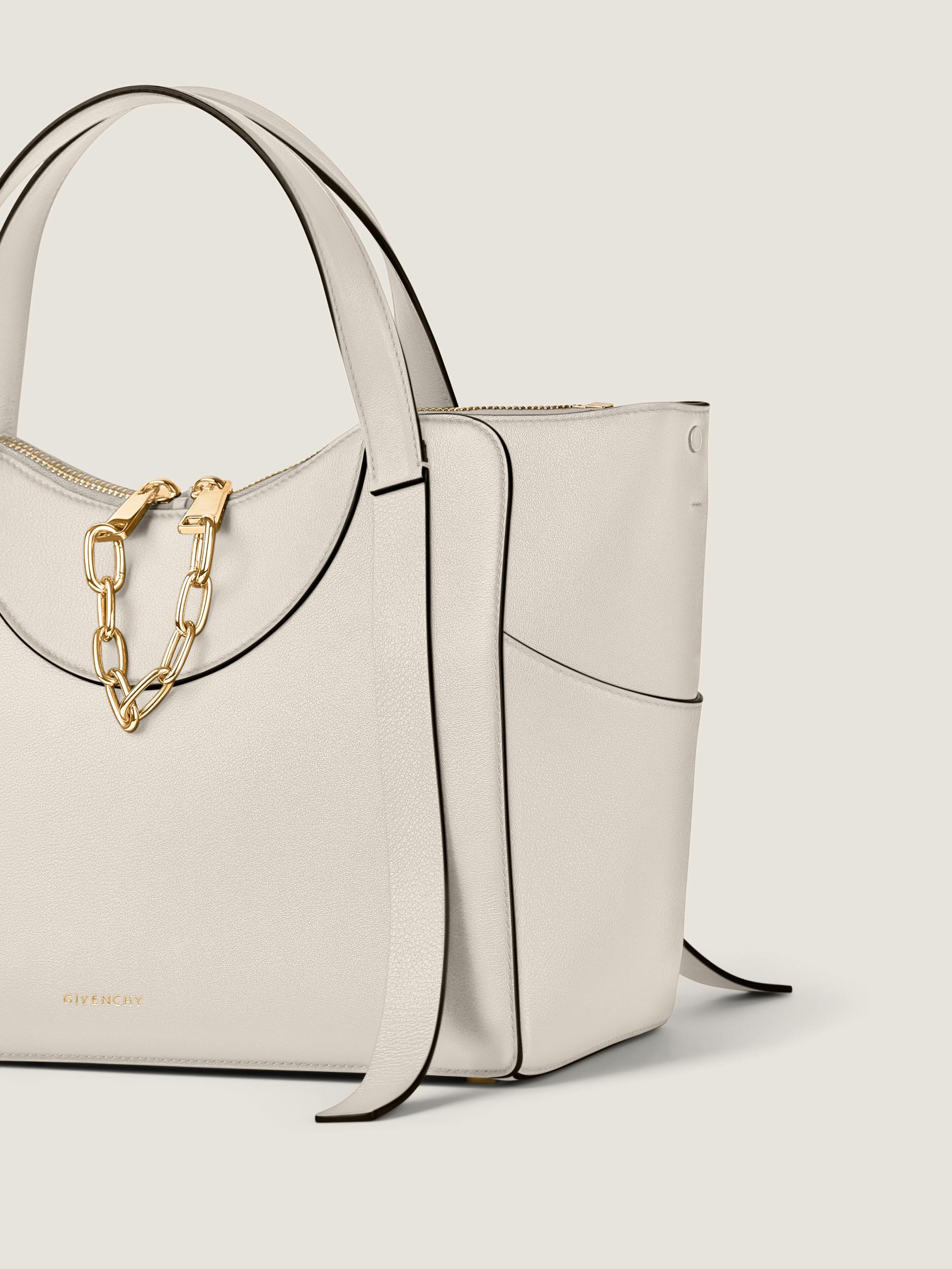 Medium The Snatch bag in grained leather Product Image
