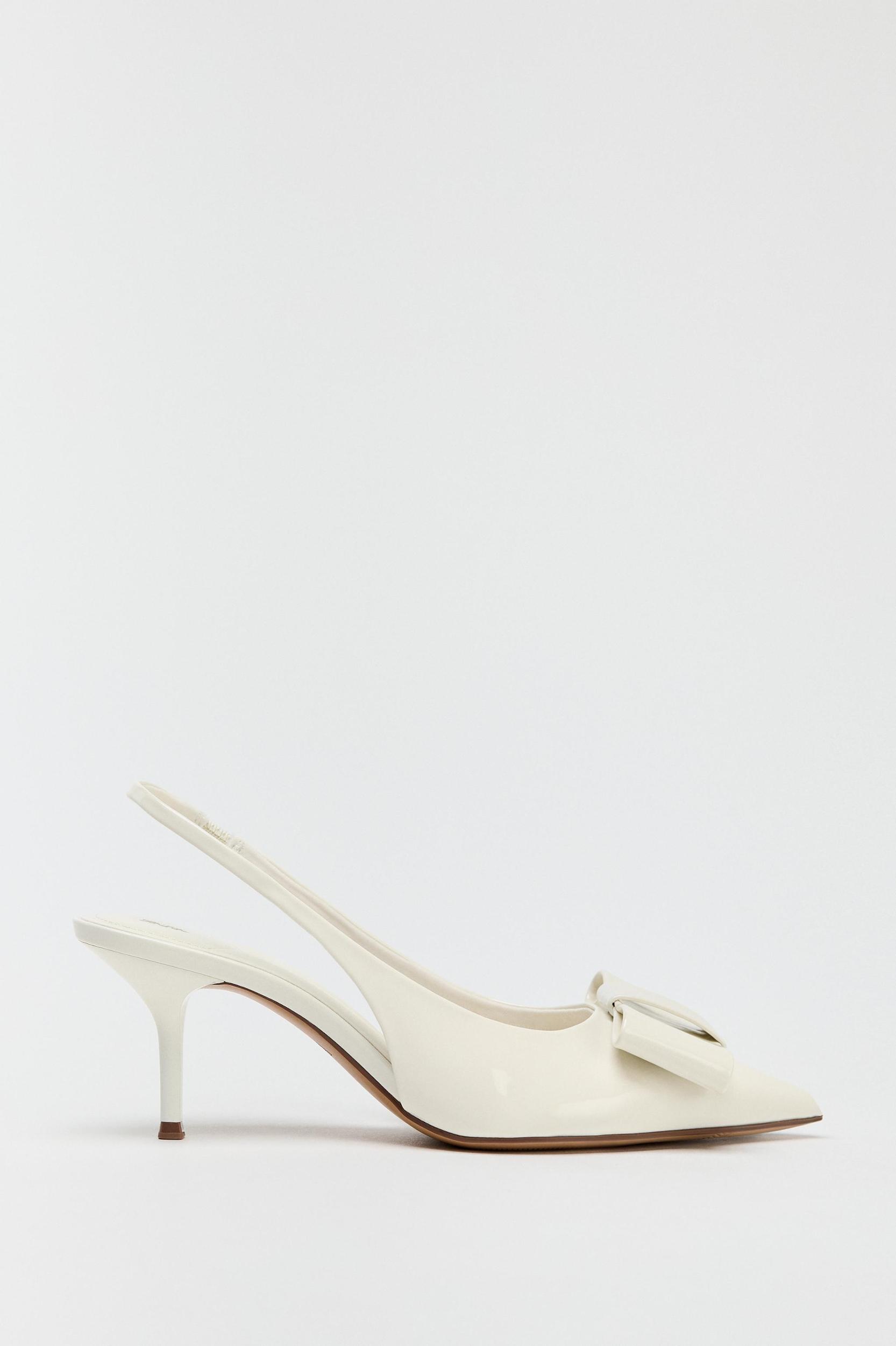 PATENT FINISH BOW HEELS Product Image