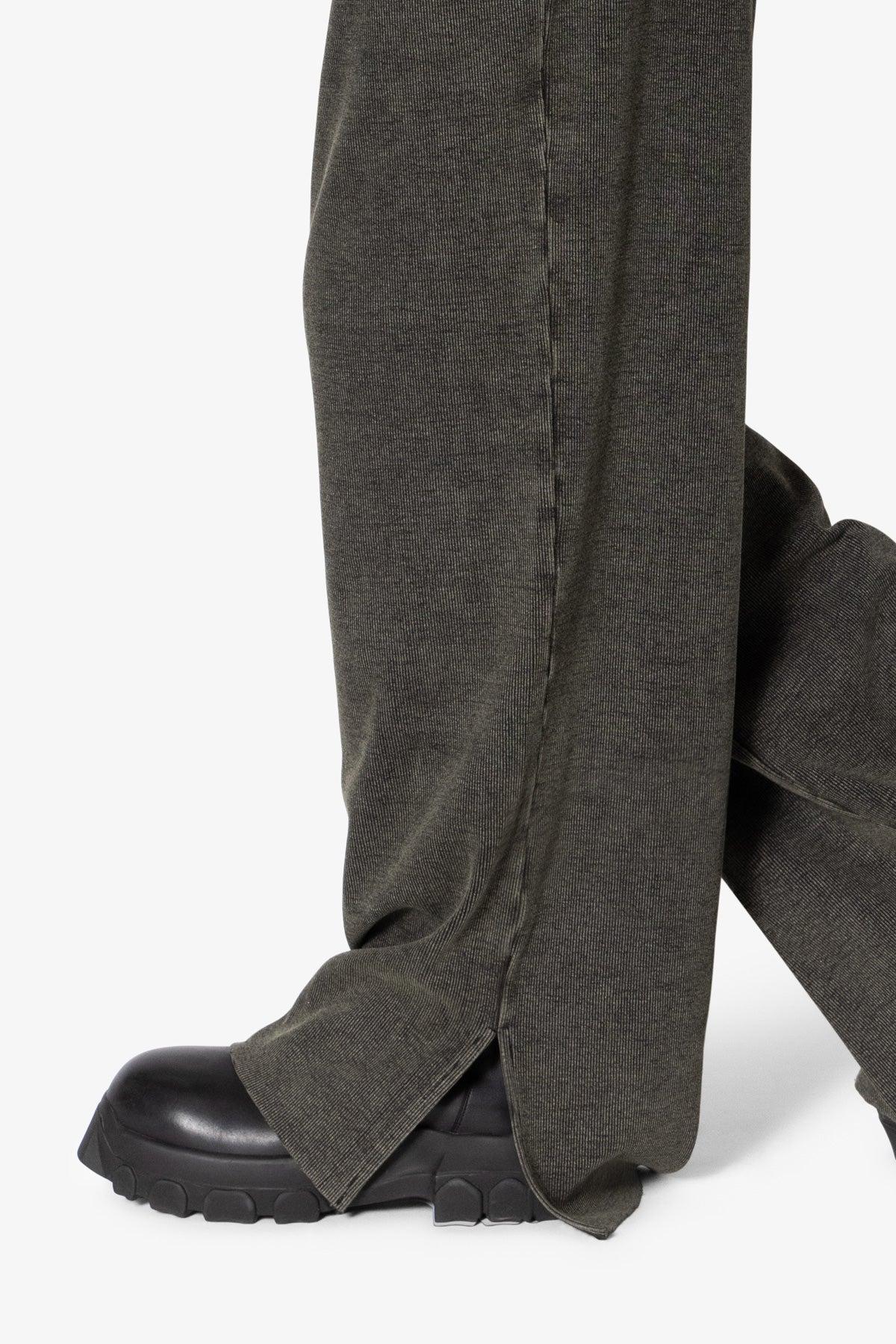 Ultra Baggy Thermal Sweatpants - Olive Product Image