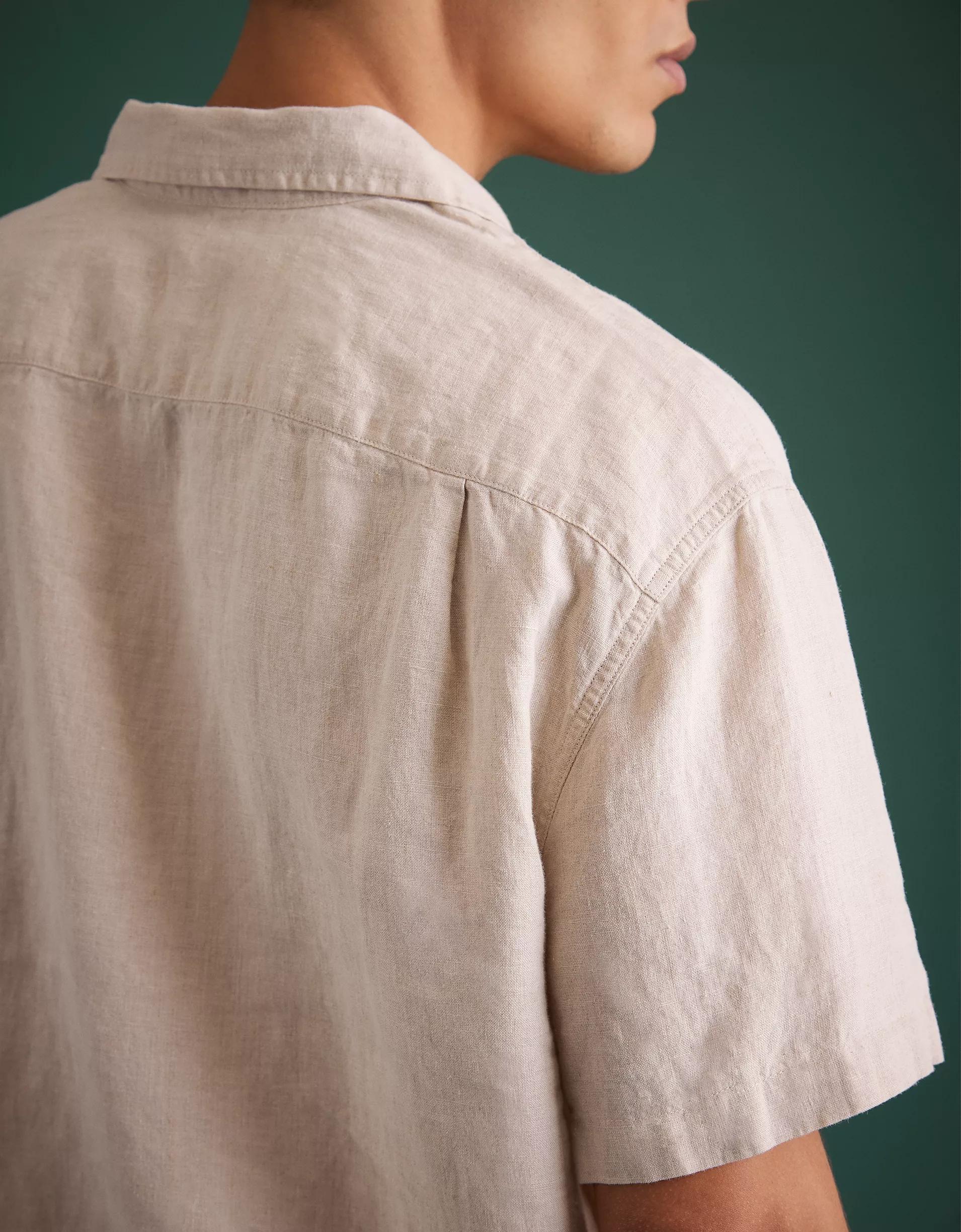 AE77 Premium Linen Camp Collar Button-Up Shirt Product Image