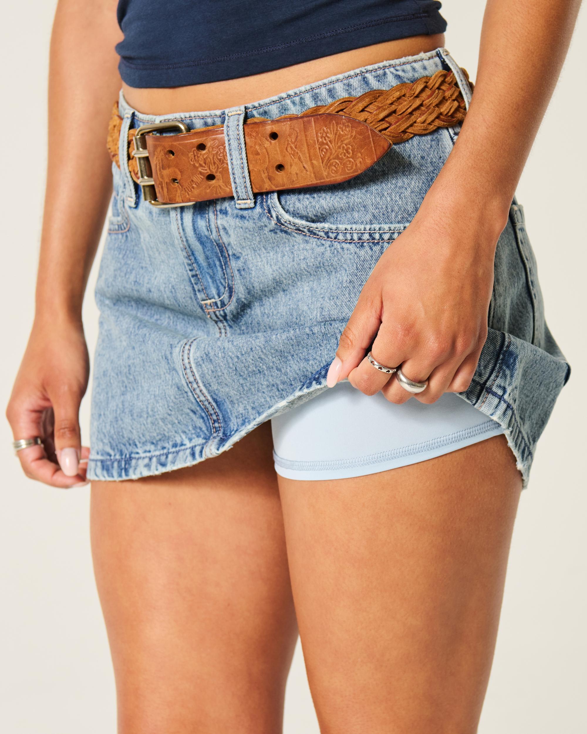 Low-Rise Medium Wash Star Applique Denim Mini Skort Product Image