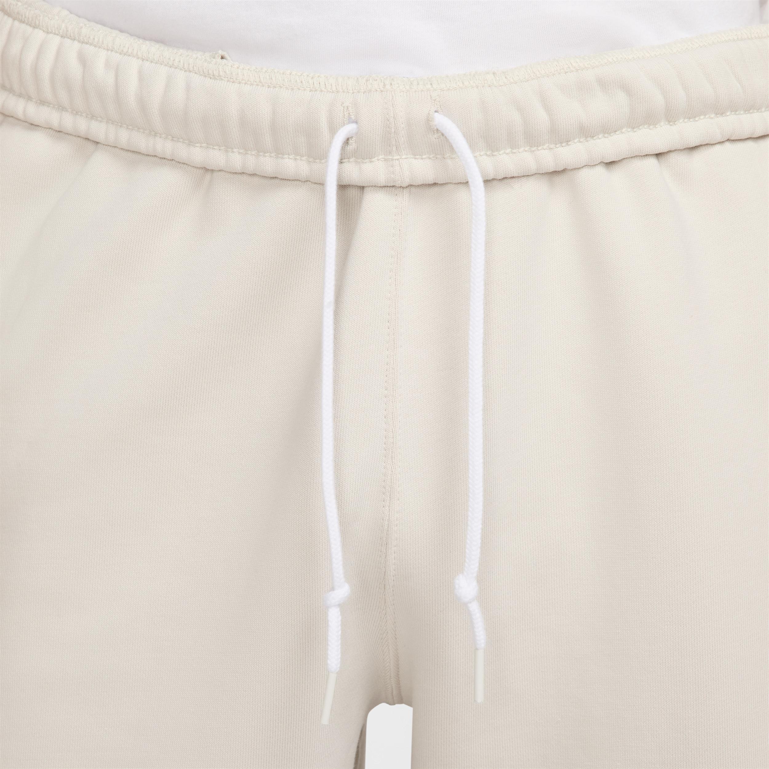 Nike Men's Solo Swoosh Fleece Pants Product Image