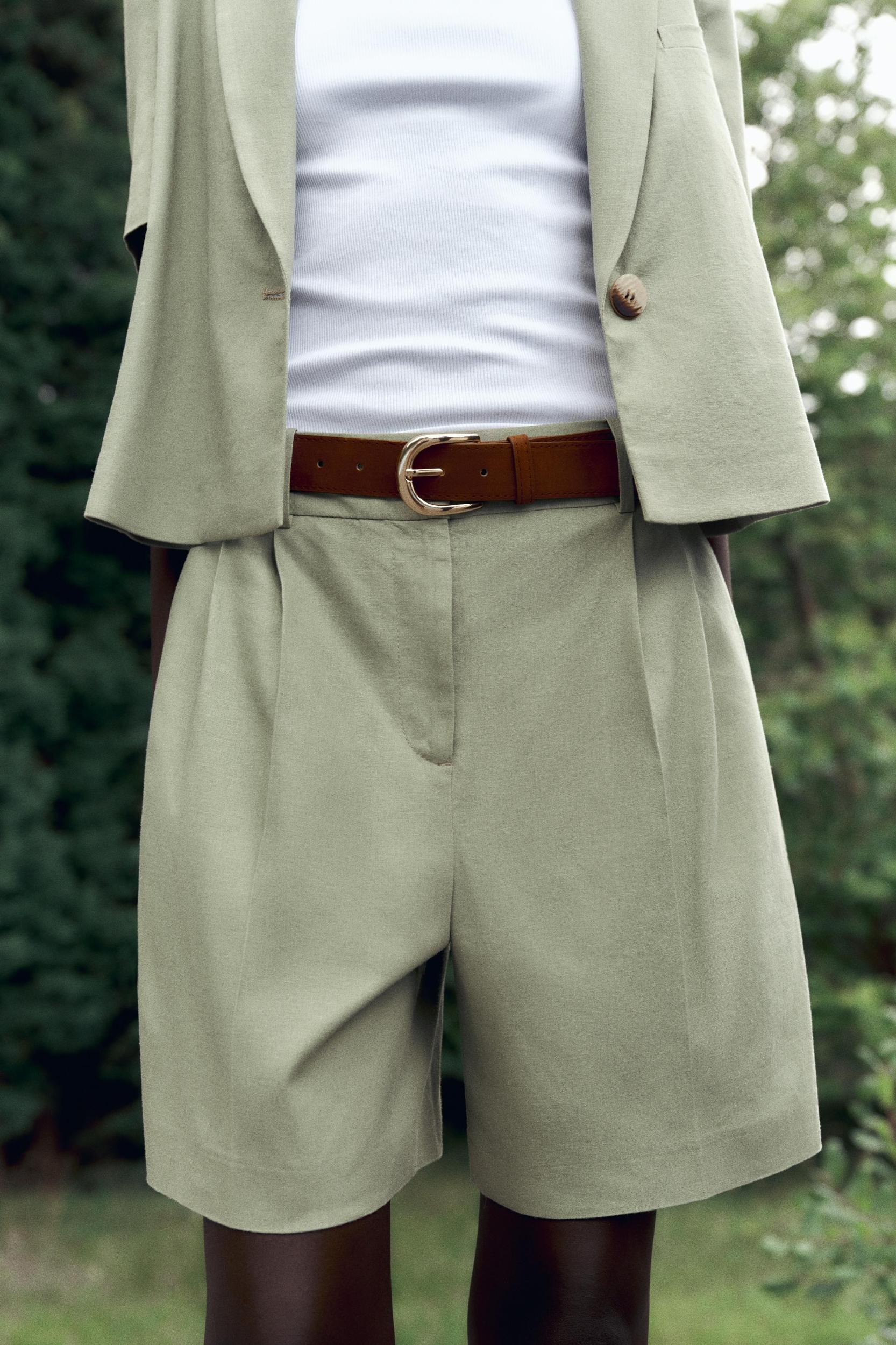 LINEN PLEATED BELTED BERMUDA SHORTS Product Image