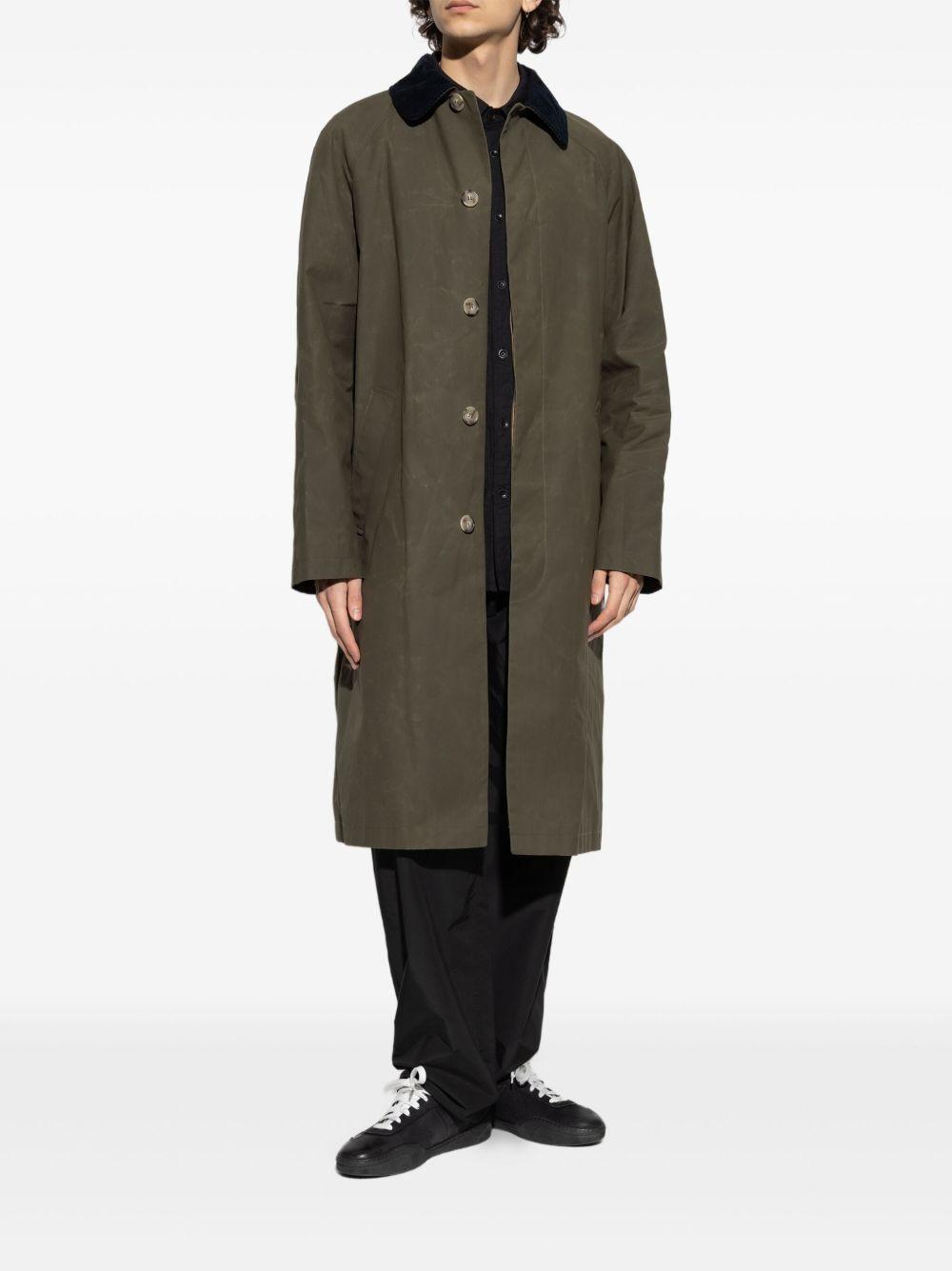 corduroy-collar coat Product Image
