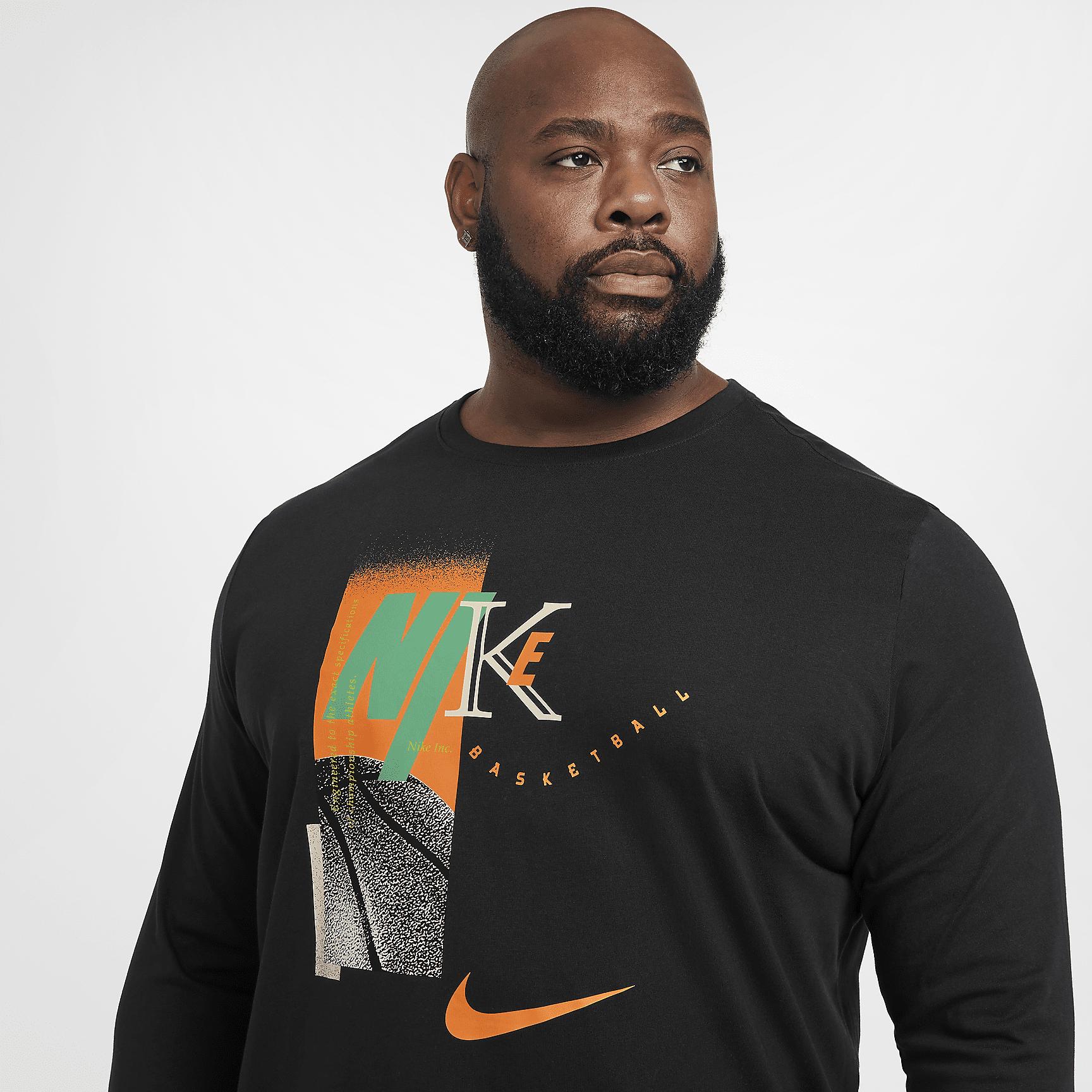Nike Men's Long-Sleeve Basketball T-Shirt Product Image