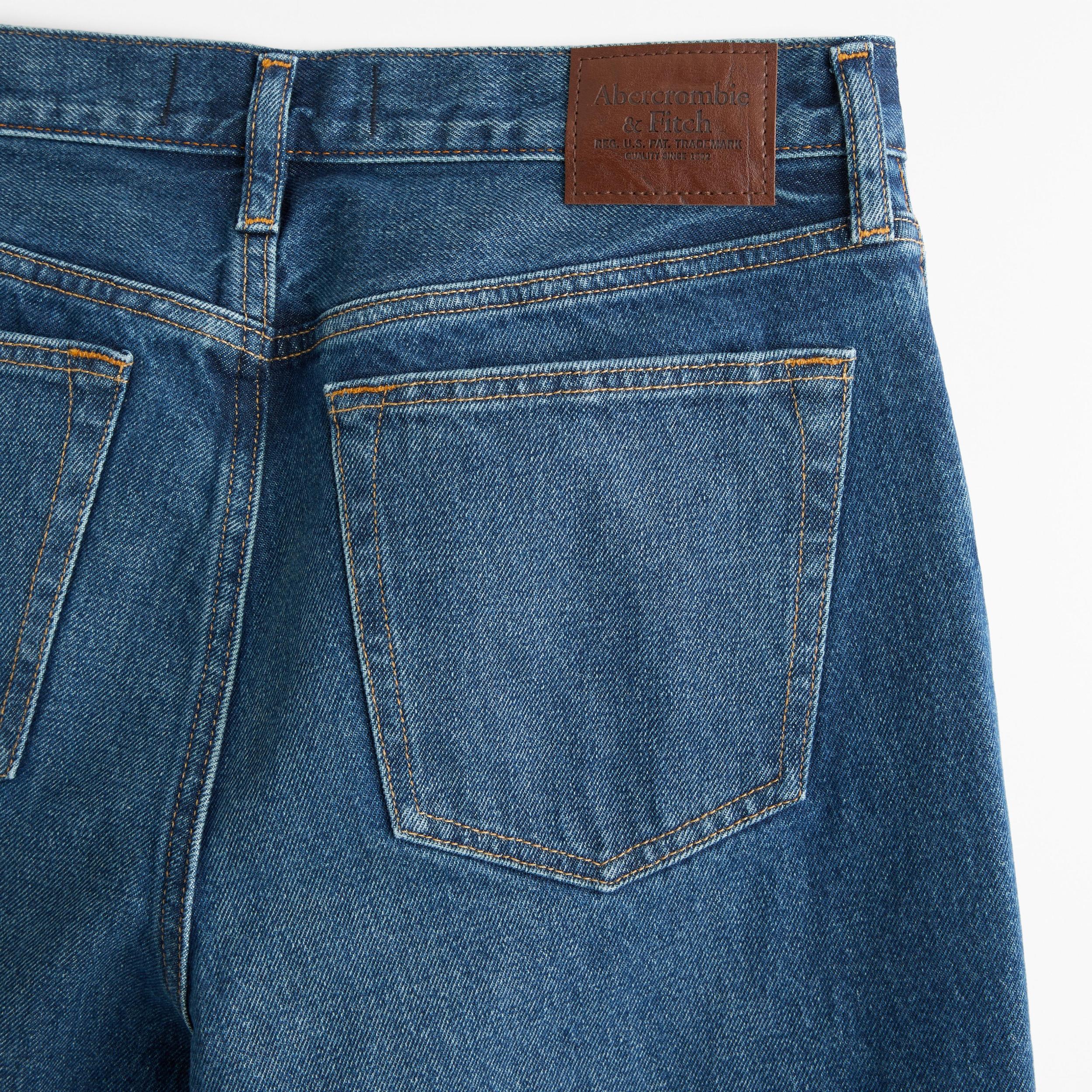 Loose Jean Product Image