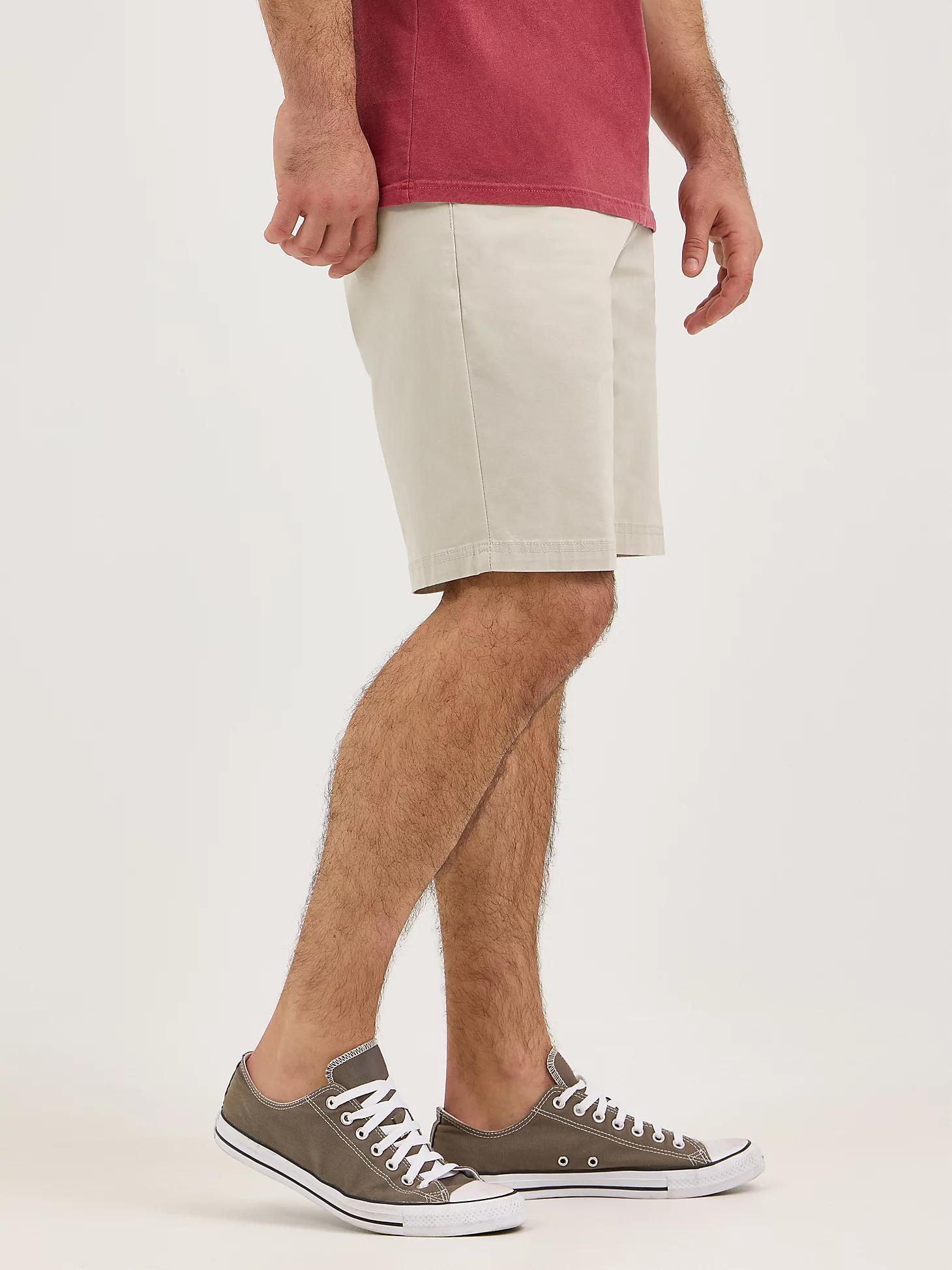 Men’s Extreme Motion Short | Khaki Cargo Shorts| Lee® Product Image
