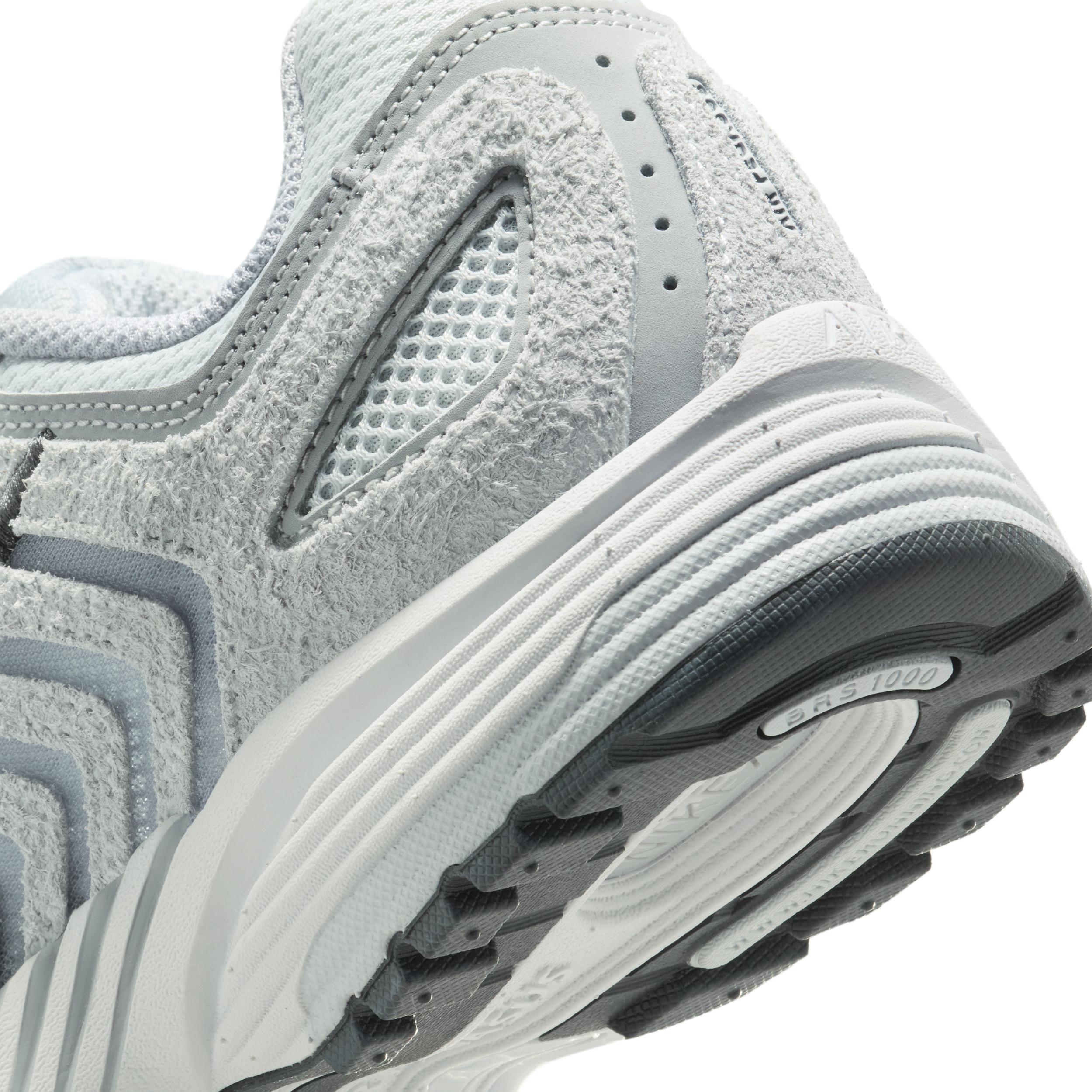 Nike Womens Air Pegasus 2005 Shoes | HQ1675-100 Product Image