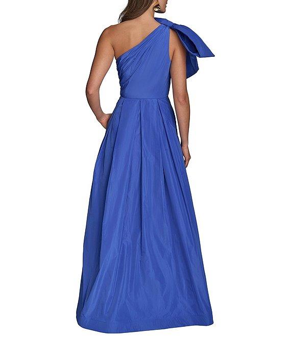 Donna Karan Taffeta Bow One Shoulder Sleeveless Ballgown Product Image
