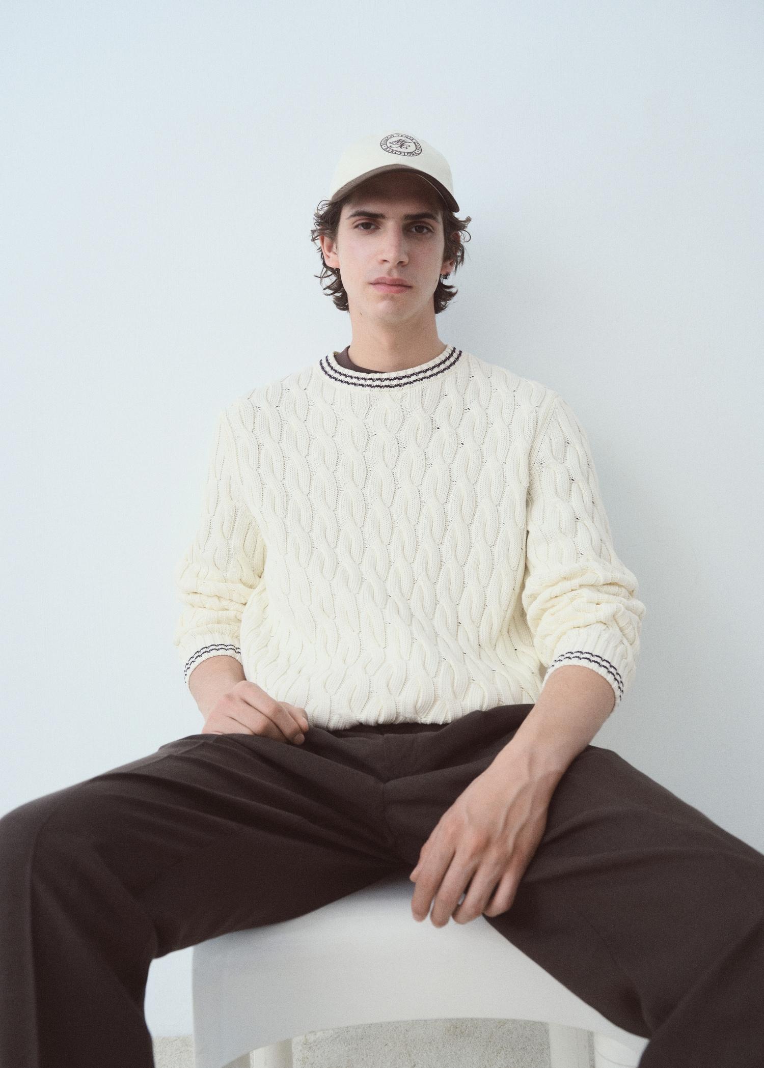 Cable-knit cotton sweater - Men | MANGO USA Product Image