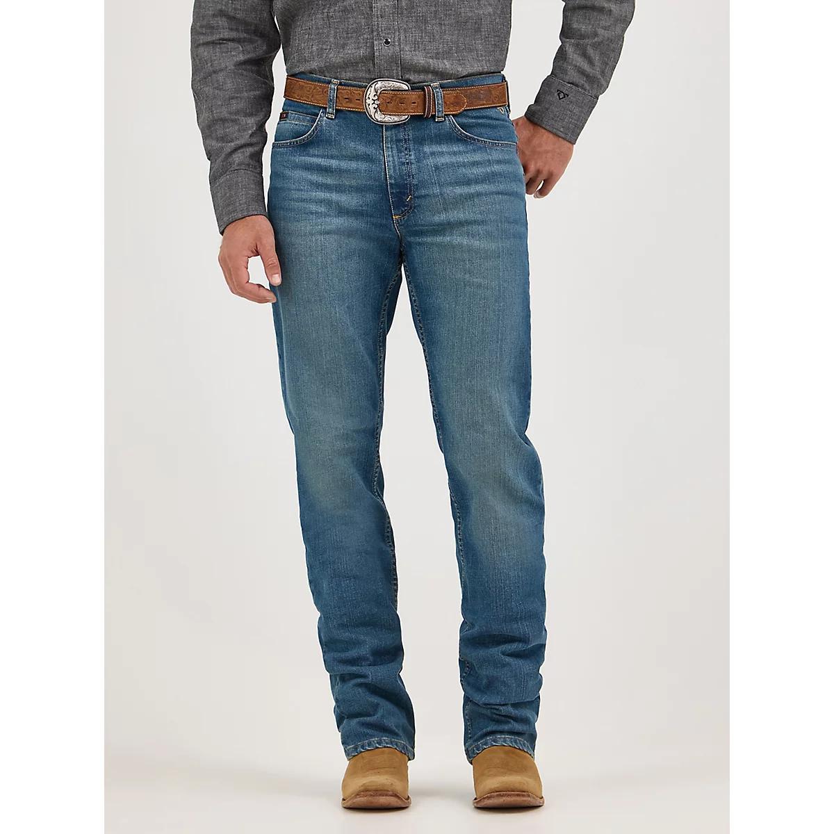 Men's Cody Johnson 20X® Advanced Comfort 01 Competition Relaxed Fit Jean in Blue Stone Product Image
