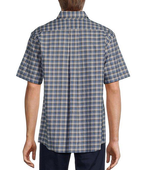 Roundtree & Yorke TravelSmart Easy Care Short Sleeve Medium Plaid Sport Shirt Product Image