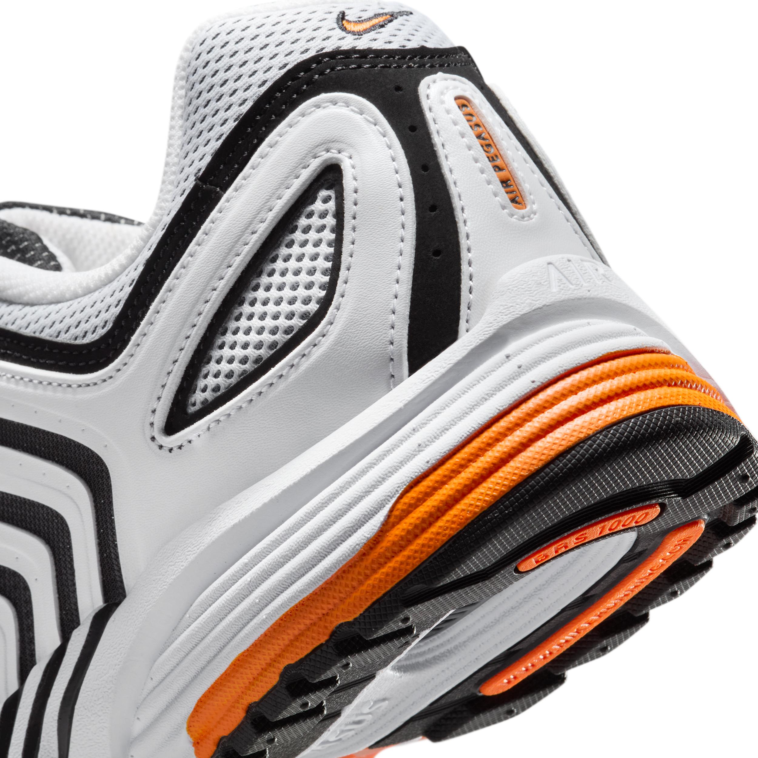 Womens Nike Air Pegasus 2005 Running Shoes Product Image