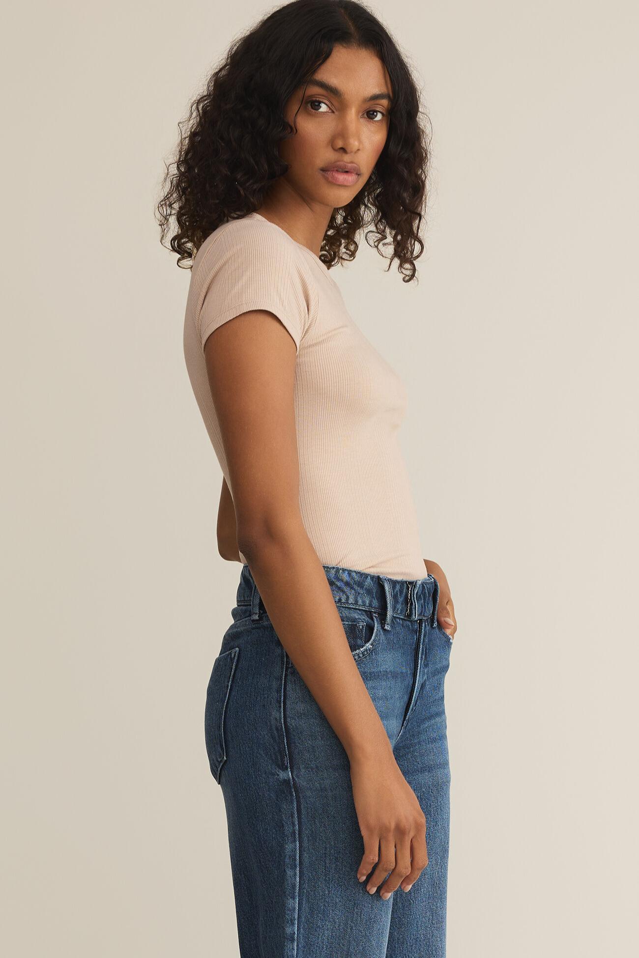 Avery Tee Product Image