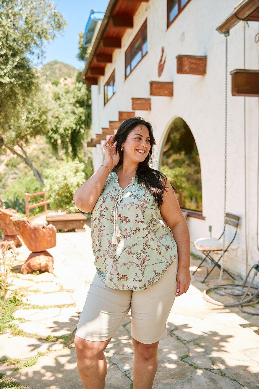 Roz & Ali™ Secret Agent Pull On Tummy Control Shorts With Pockets Plus Product Image