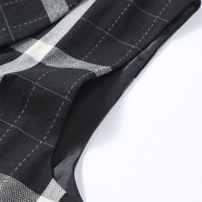 Shawl Lapel Patterned Double Breasted Vest Product Image