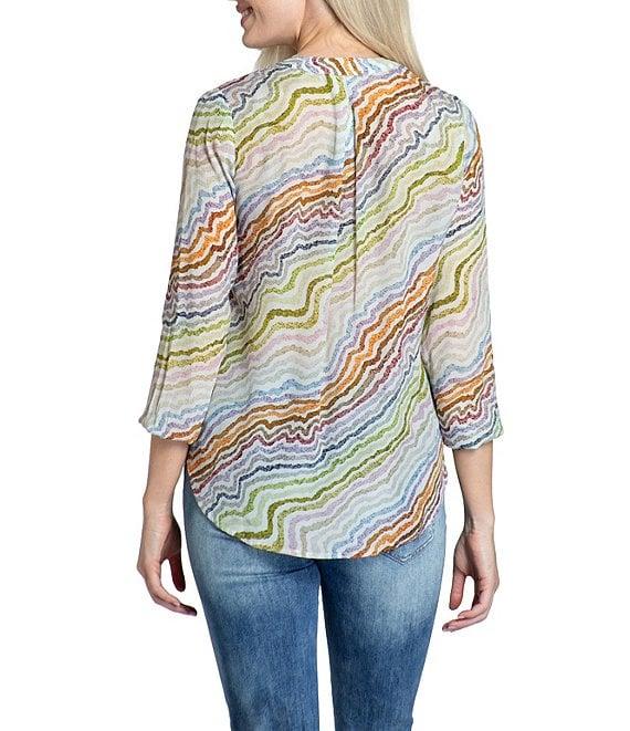 APNY Wavy Diagonal Printed V-Neck 3/4 Sleeve Crossover Top Product Image