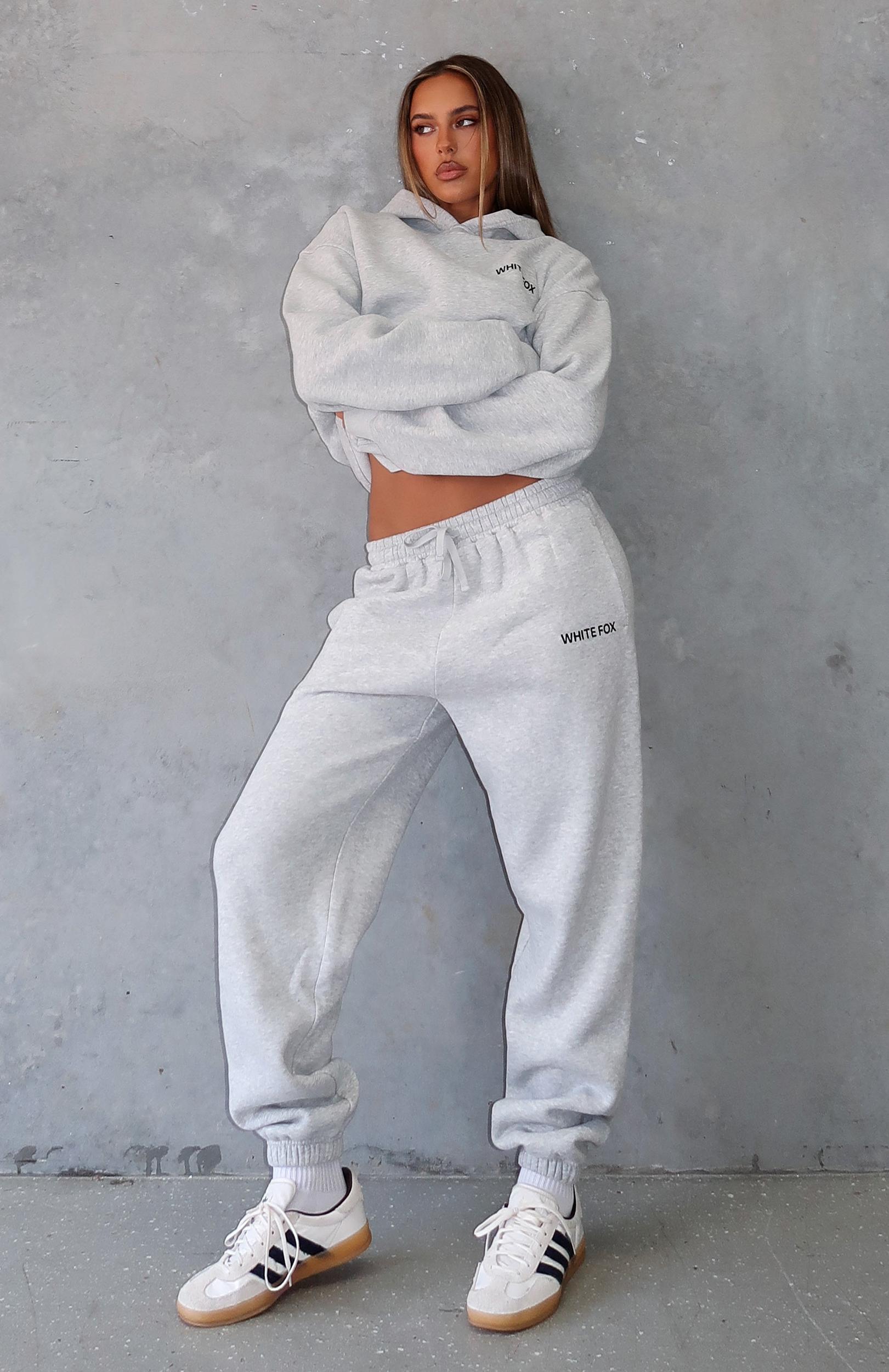 Core Classic Sweatpants Dark Grey Marle Product Image