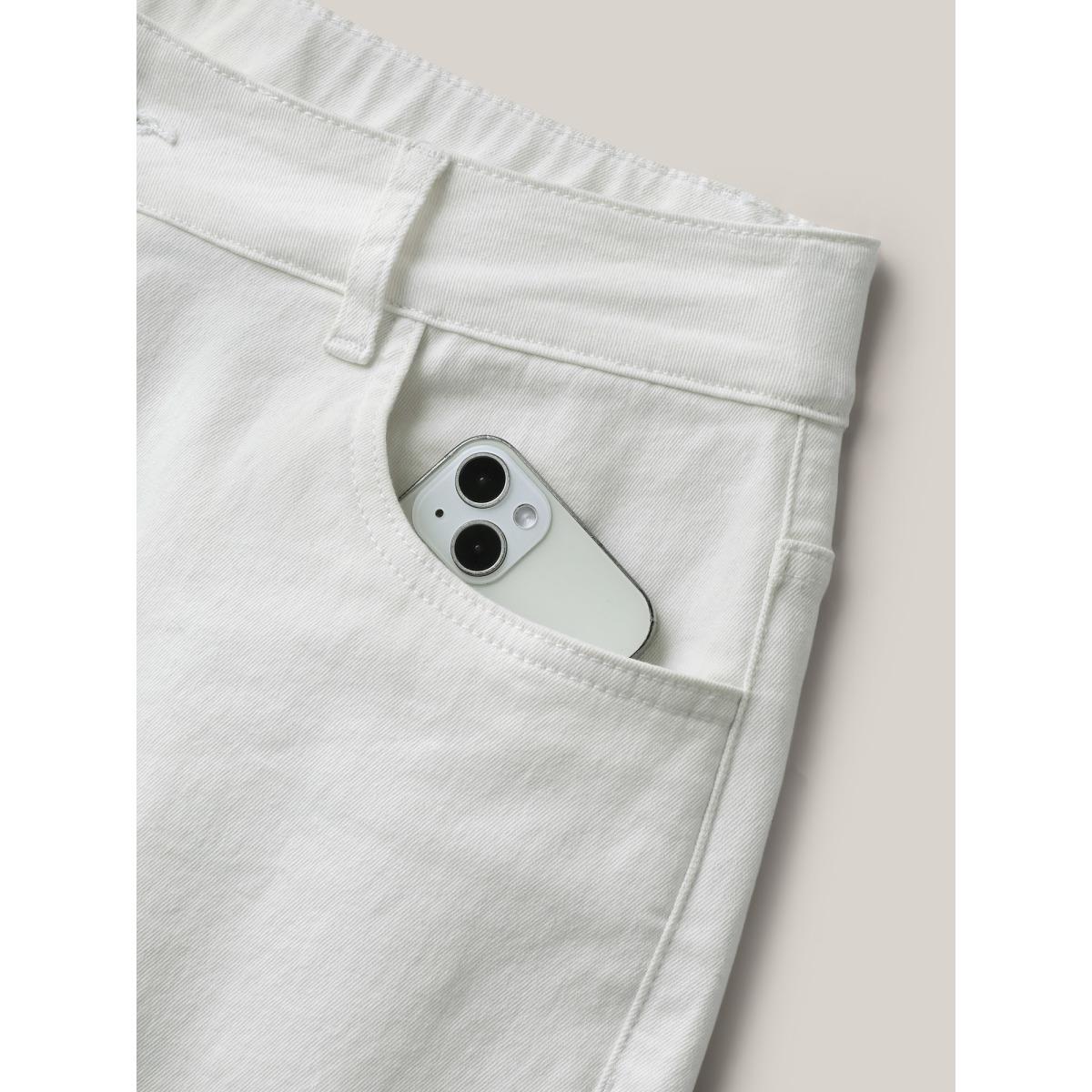 Plus Size Classic Cut Denim Shorts Women Denimbeige Medium stretch Casual Slanted pocket Denim Shorts BloomChic 12/L Product Image