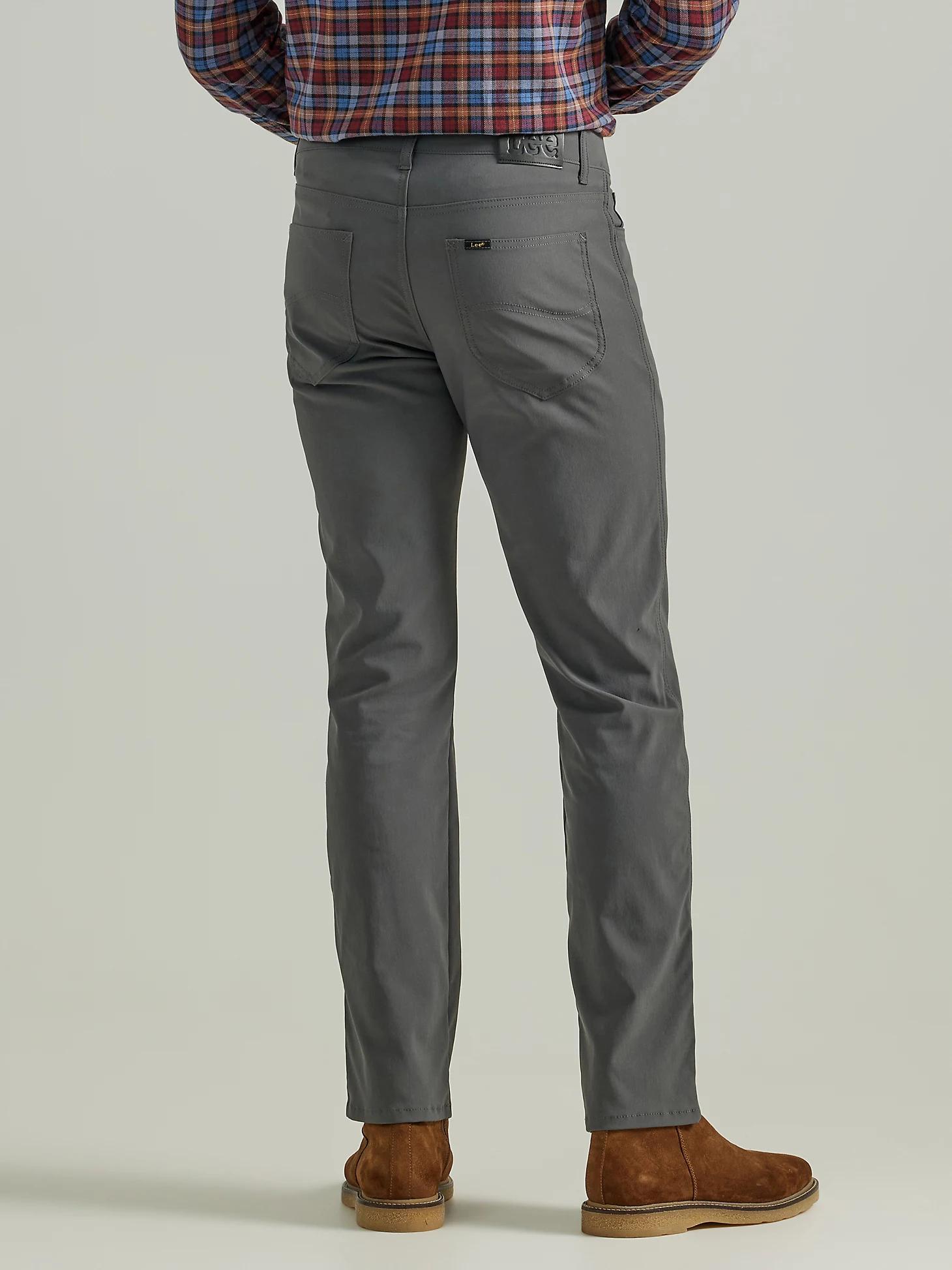 Men's Extreme Motion 4-Way Stretch Performance Pant | Men's Pants | Lee® Product Image