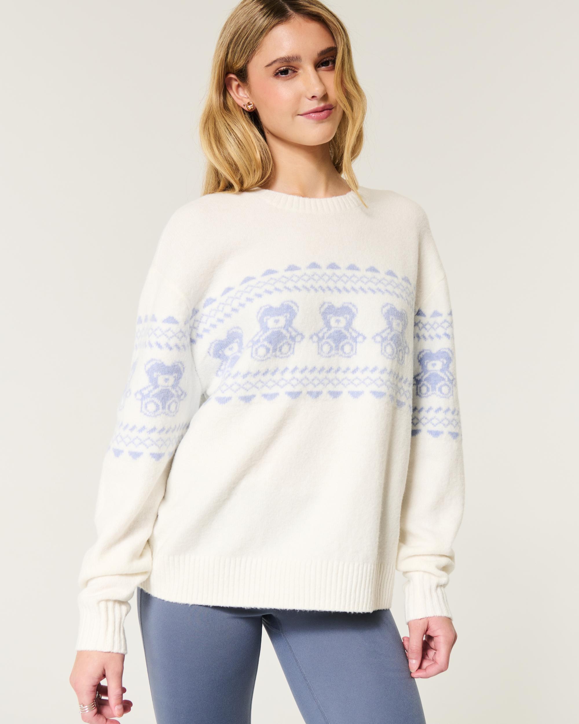 Hollister Comfy Cloud Teddy Bear Graphic Crew Sweater Product Image
