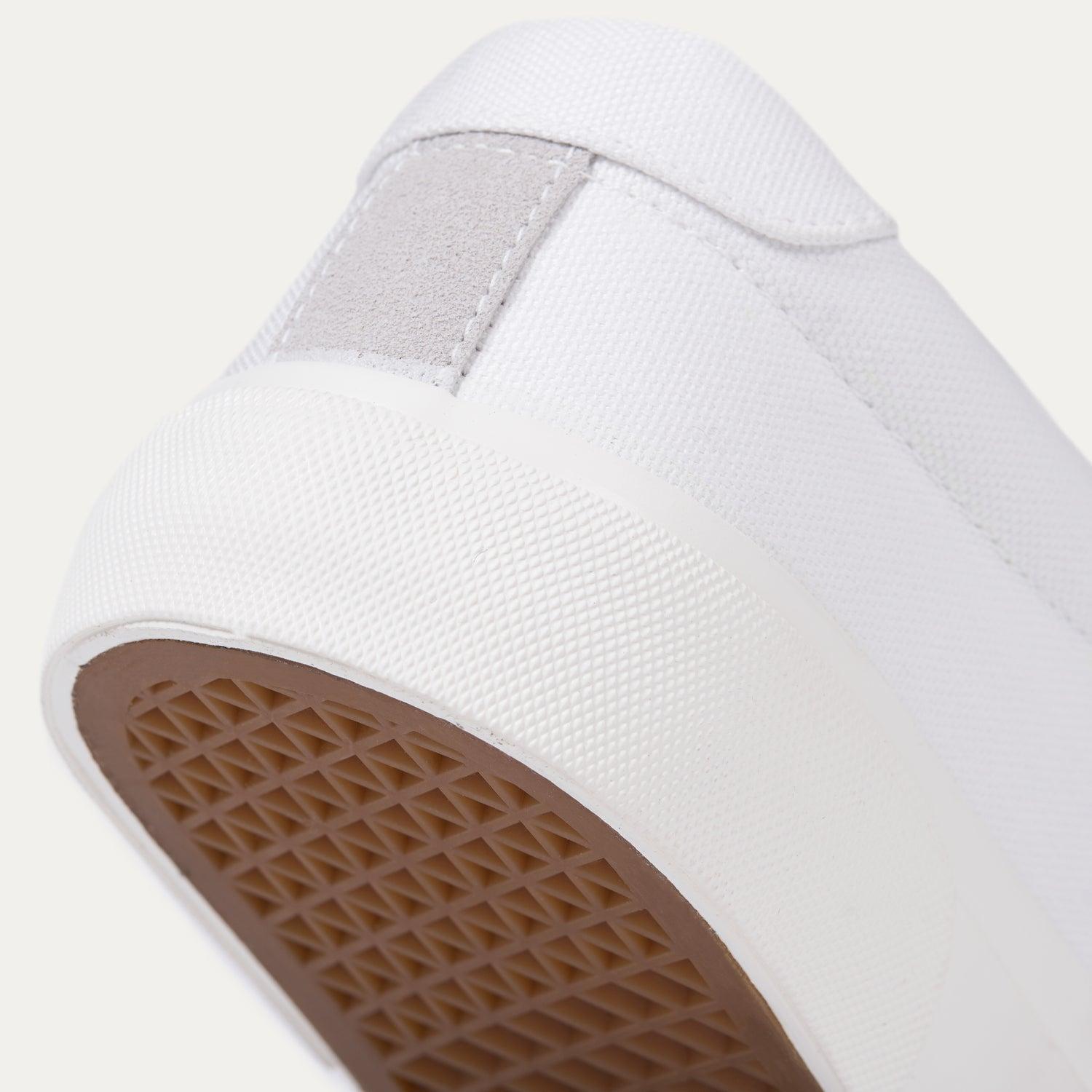 Bowery Canvas Sneaker Male Product Image