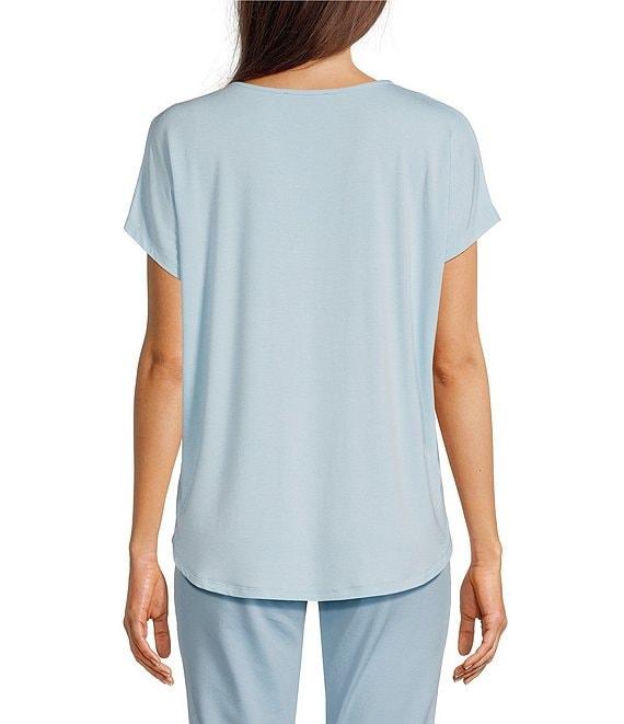 Gibson & Latimer Knit V-Neck Dropped Short Sleeve Shell Shirttail Tee Shirt Product Image