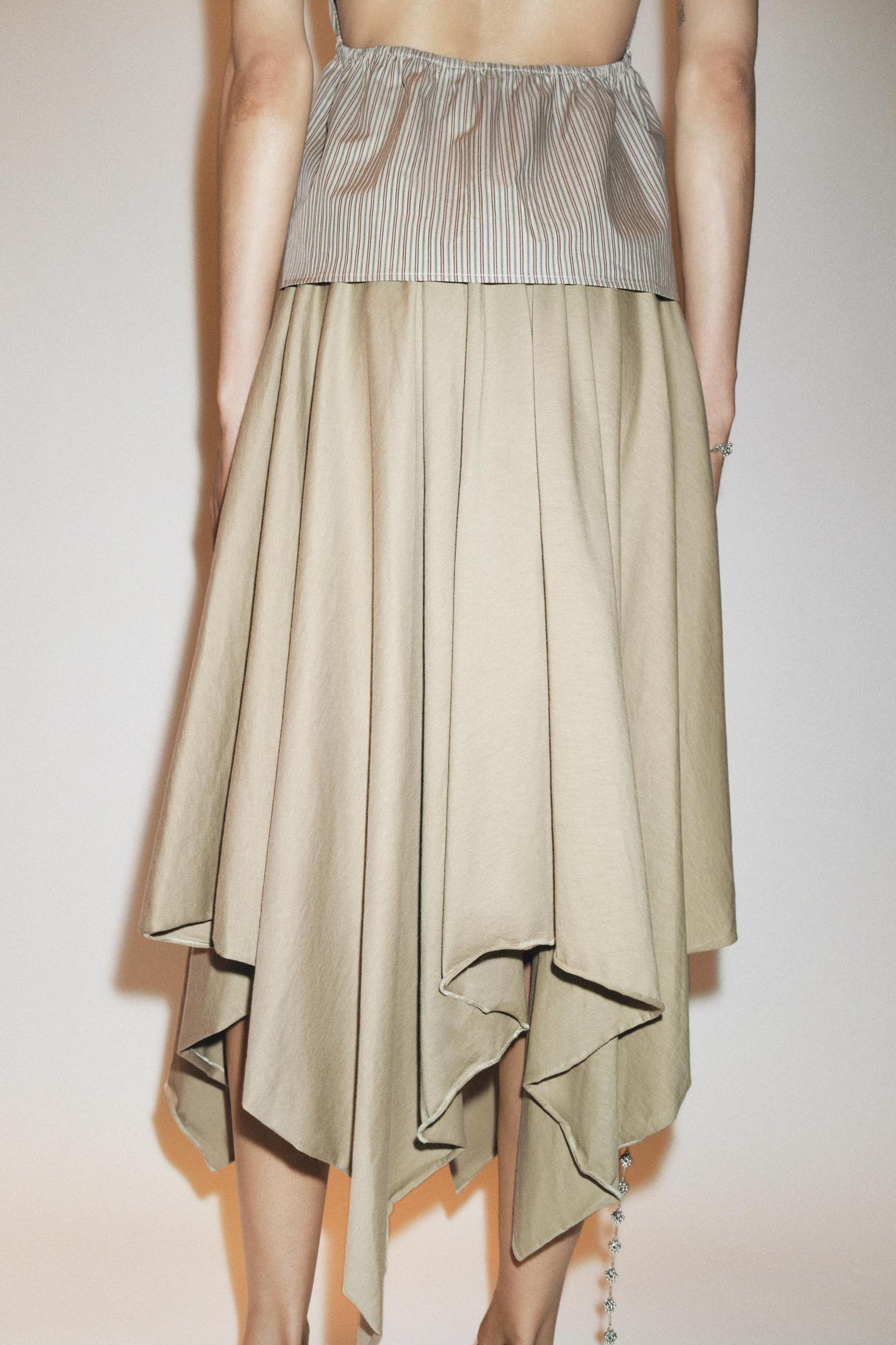 ASYMMETRIC MIDI SKIRT Product Image
