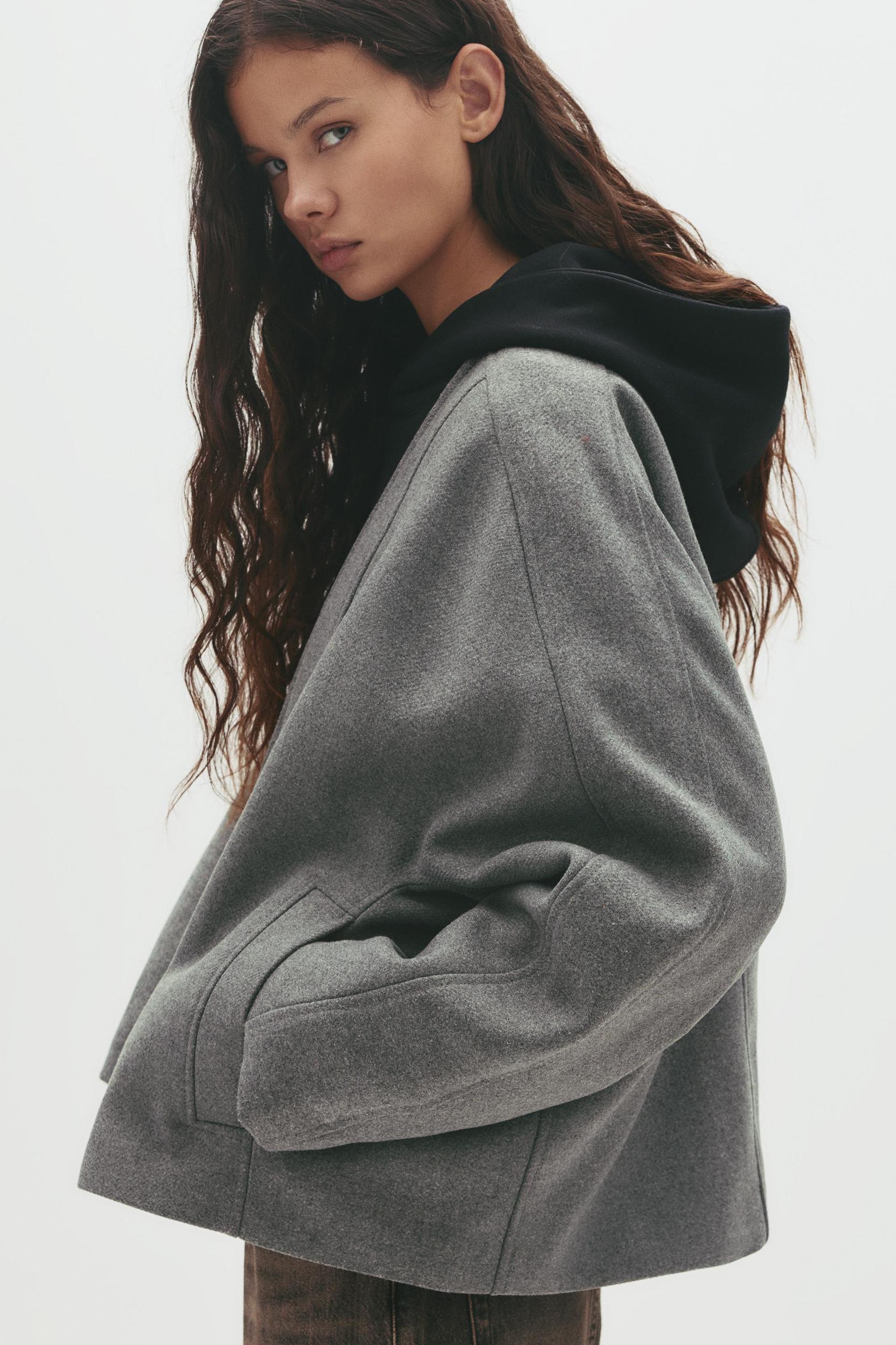 Short felt coat Product Image