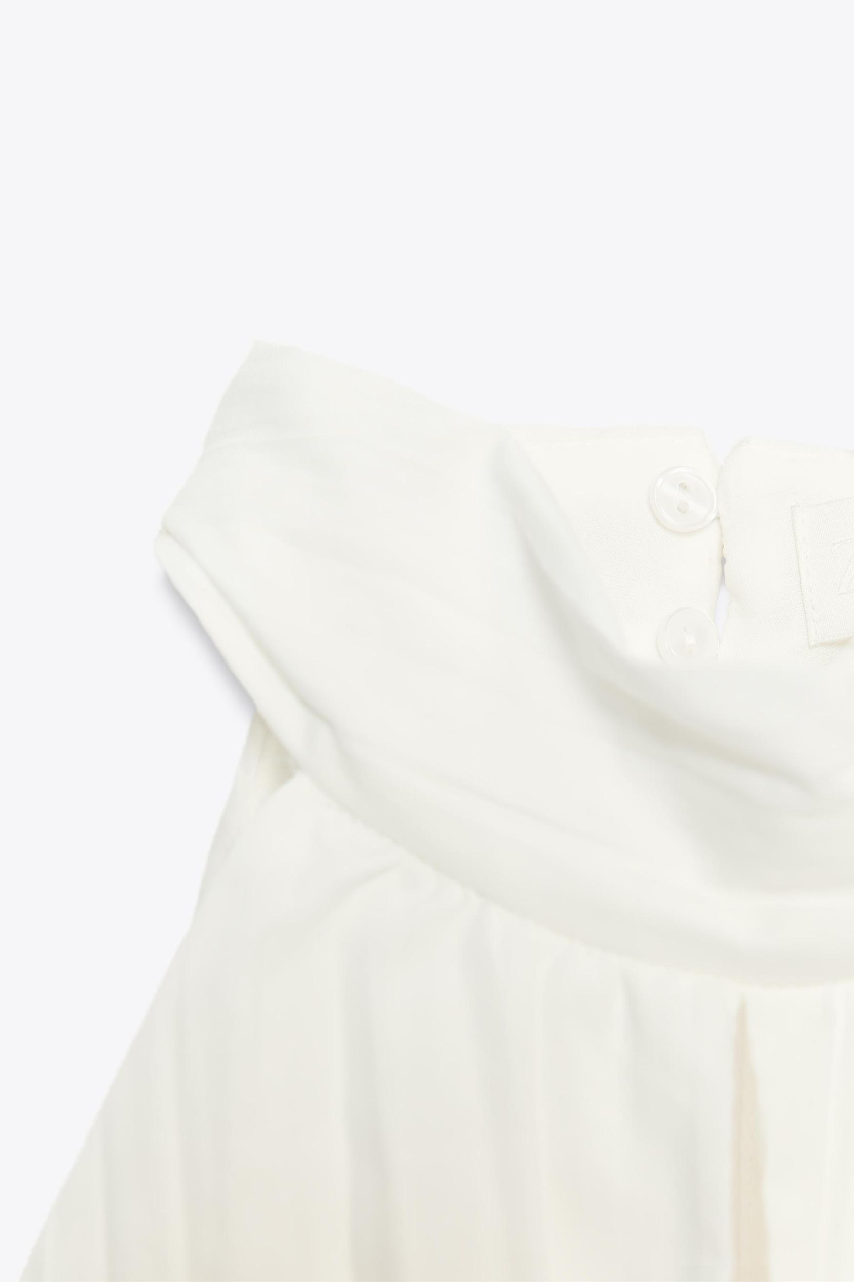 PLEATED HALTER TOP Product Image