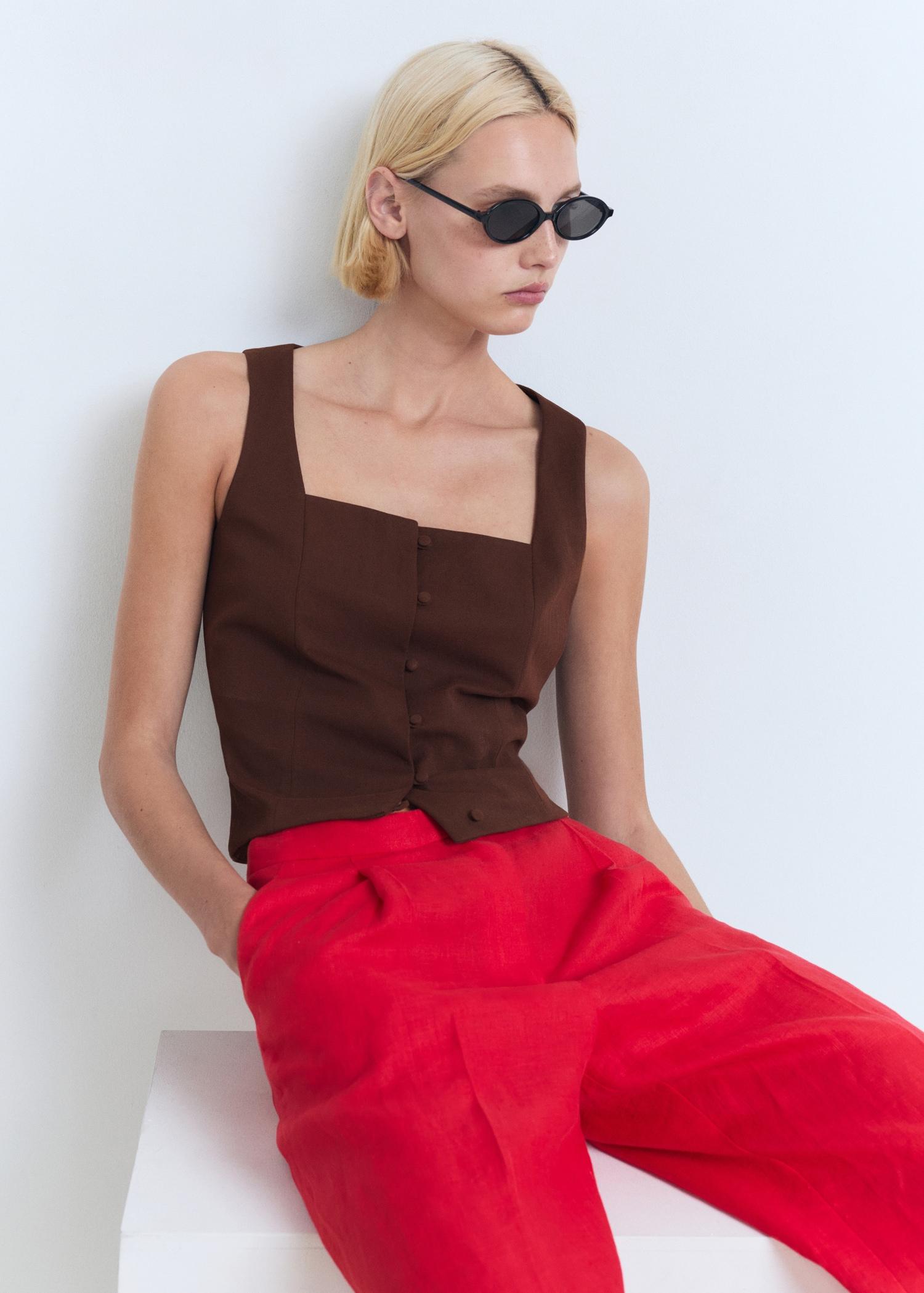 Buttons cotton top - Women | MANGO USA Product Image