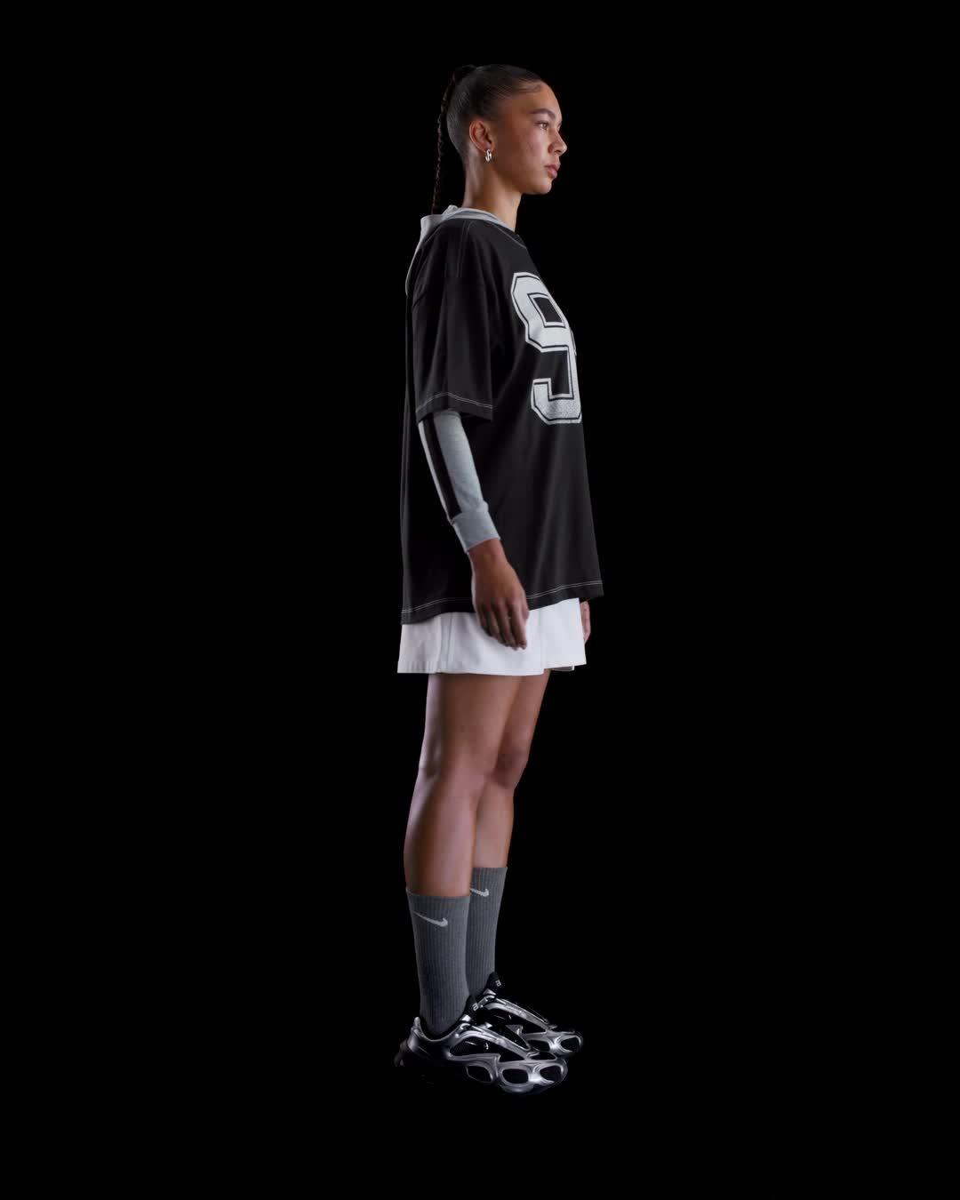 Nike Sportswear Women's Graphic T-Shirt Product Image