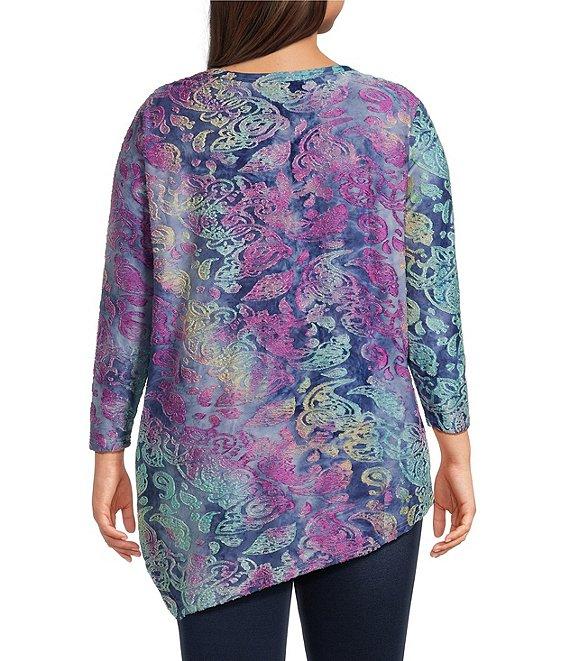 Calessa Plus Size Burnout Knit Tie-Dye Crew Neck 3/4 Sleeve Asymmetrical Hem Tunic Product Image