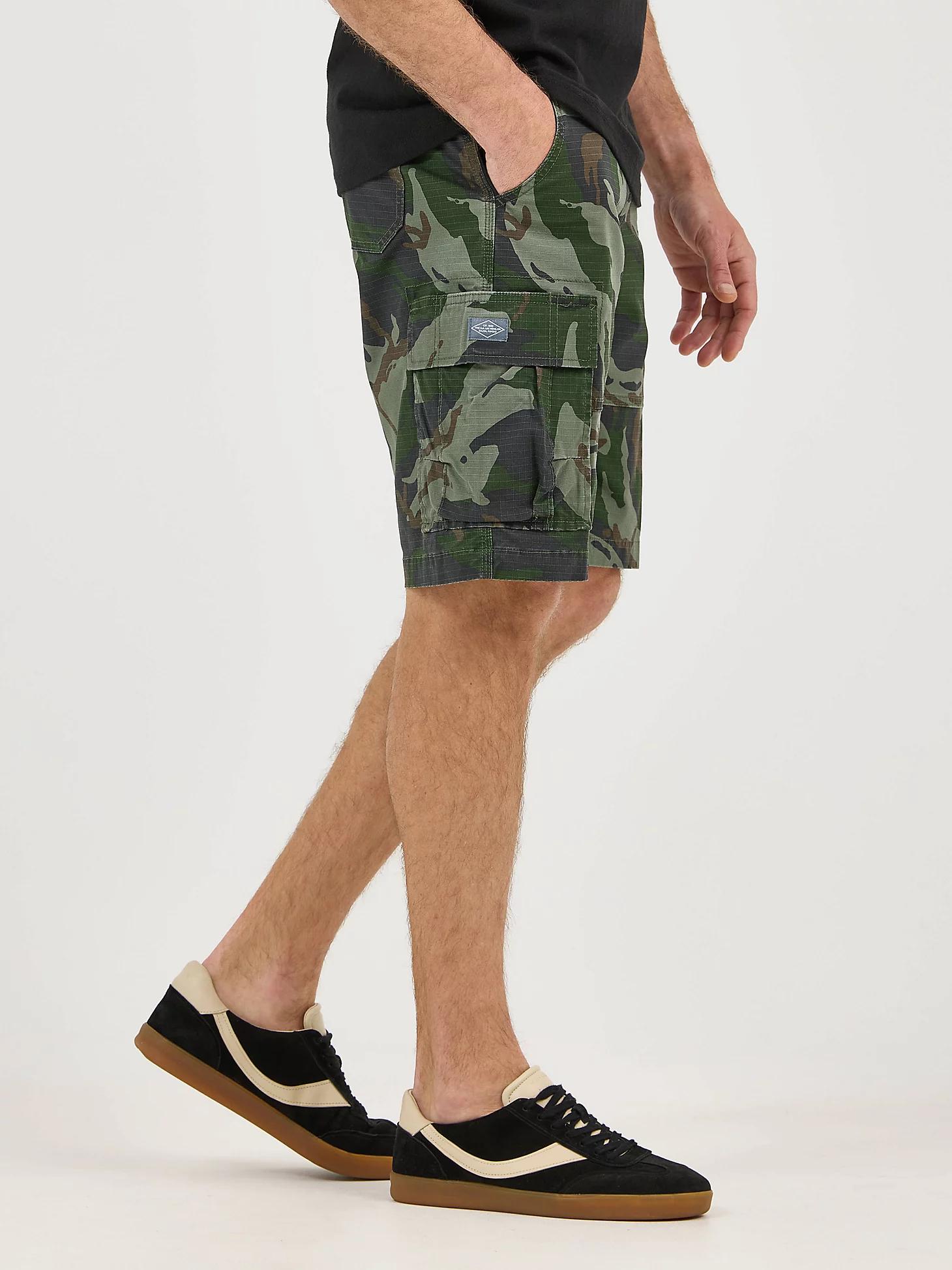Men's Extreme Motion Carolina Ripstop Cargo Short | Men's Shorts | Lee® Product Image