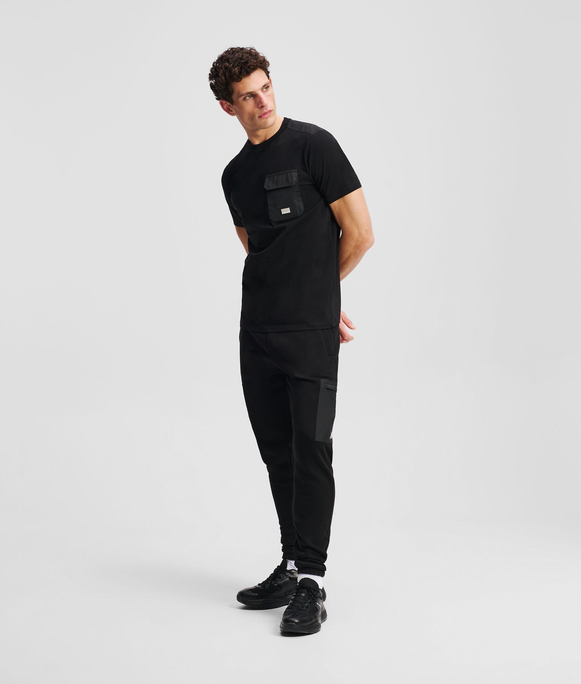 CHEST POCKET T-SHIRT Product Image