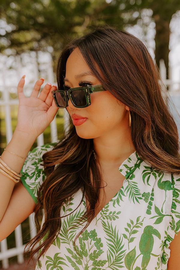 Chic Views Sunnies in Green Product Image