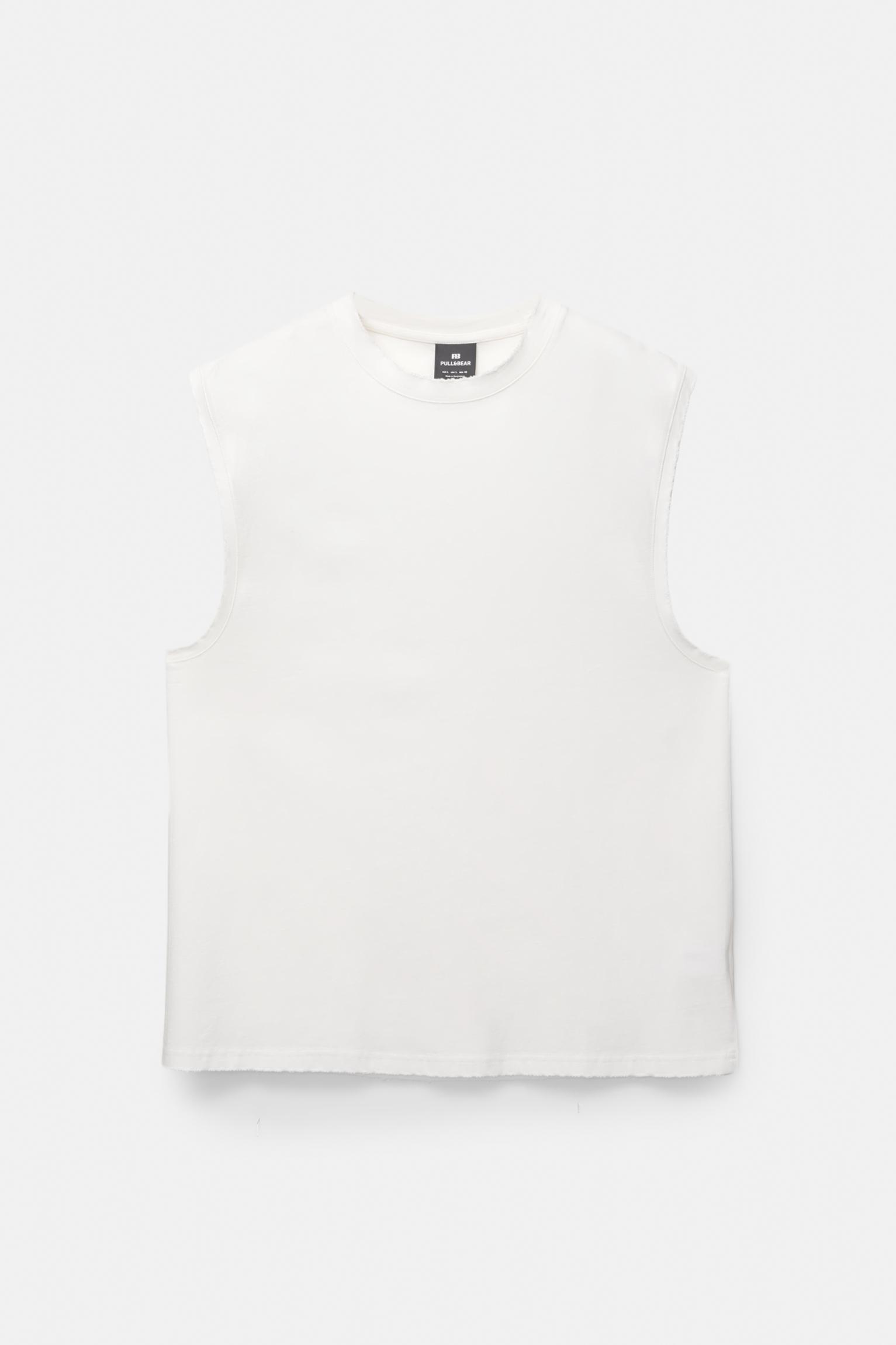 Washed sleeveless T-shirt Product Image