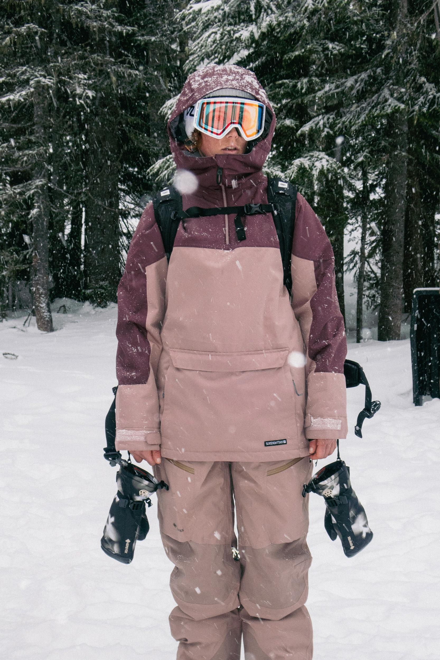 686 Women's GORE-TEX Linear Mitt Female Product Image