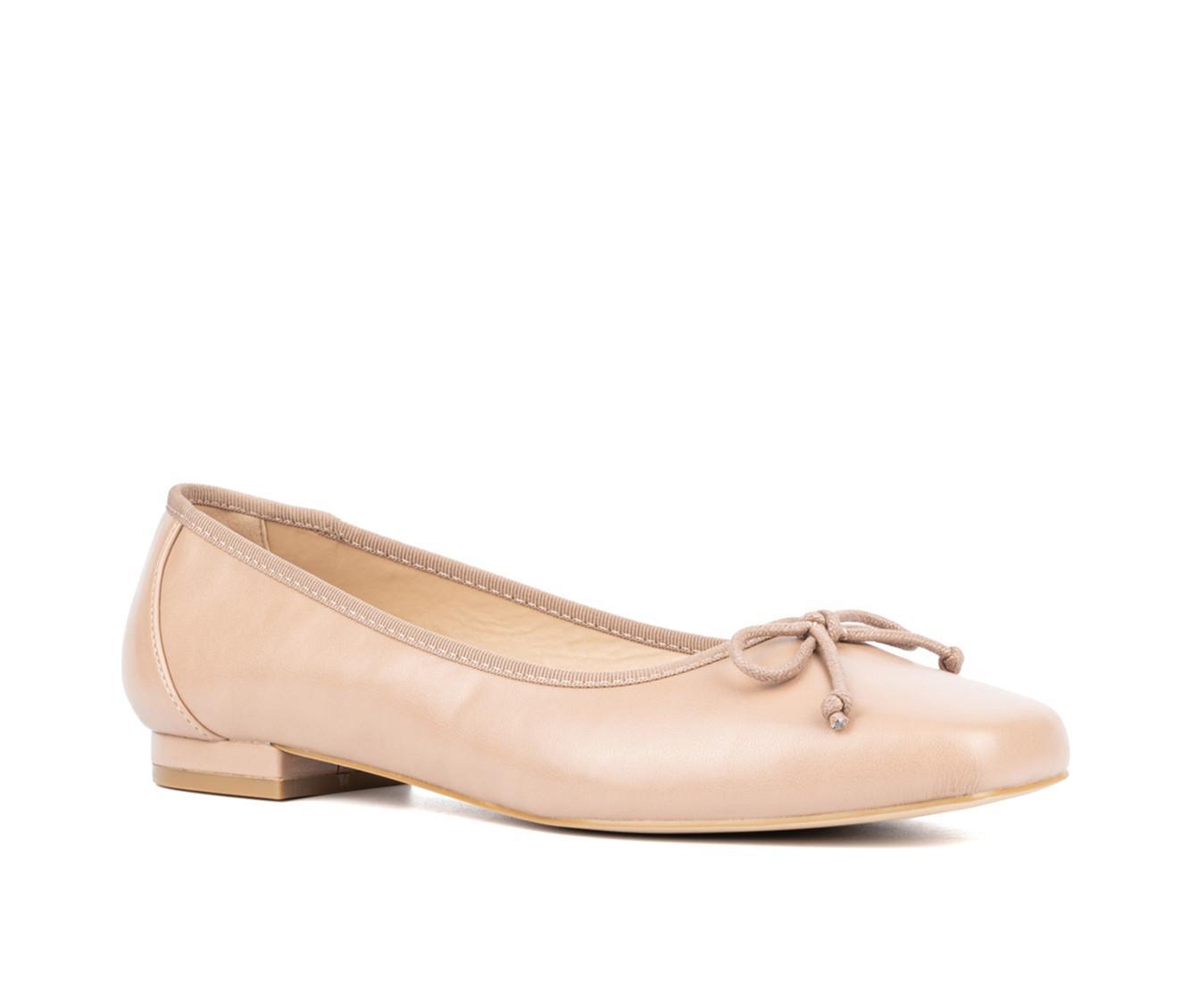 Women's Fashion to Figure Fawn Ballet Wide Width Flats Product Image