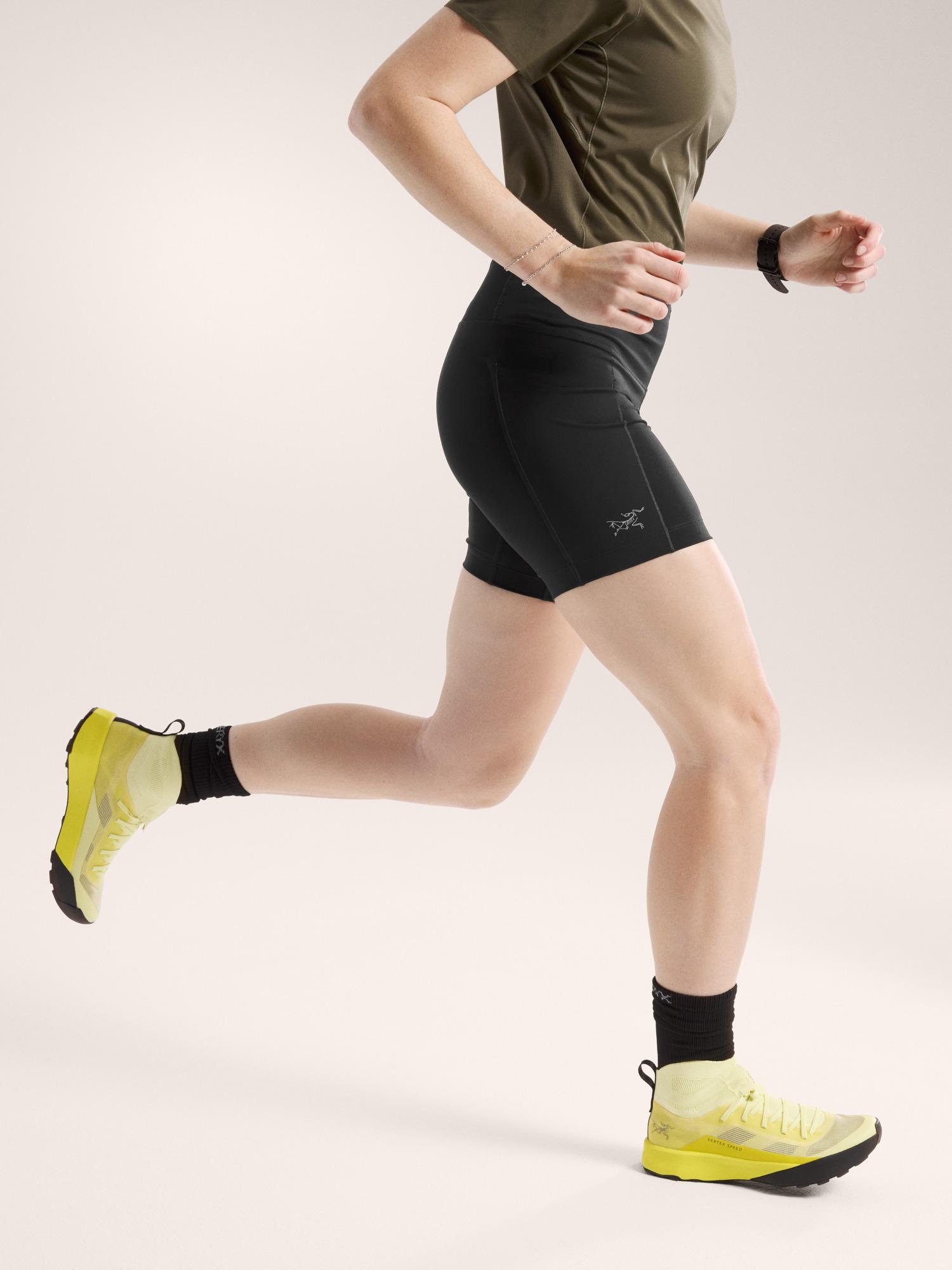 Essent High-Rise Utility Short 6" Women's Product Image