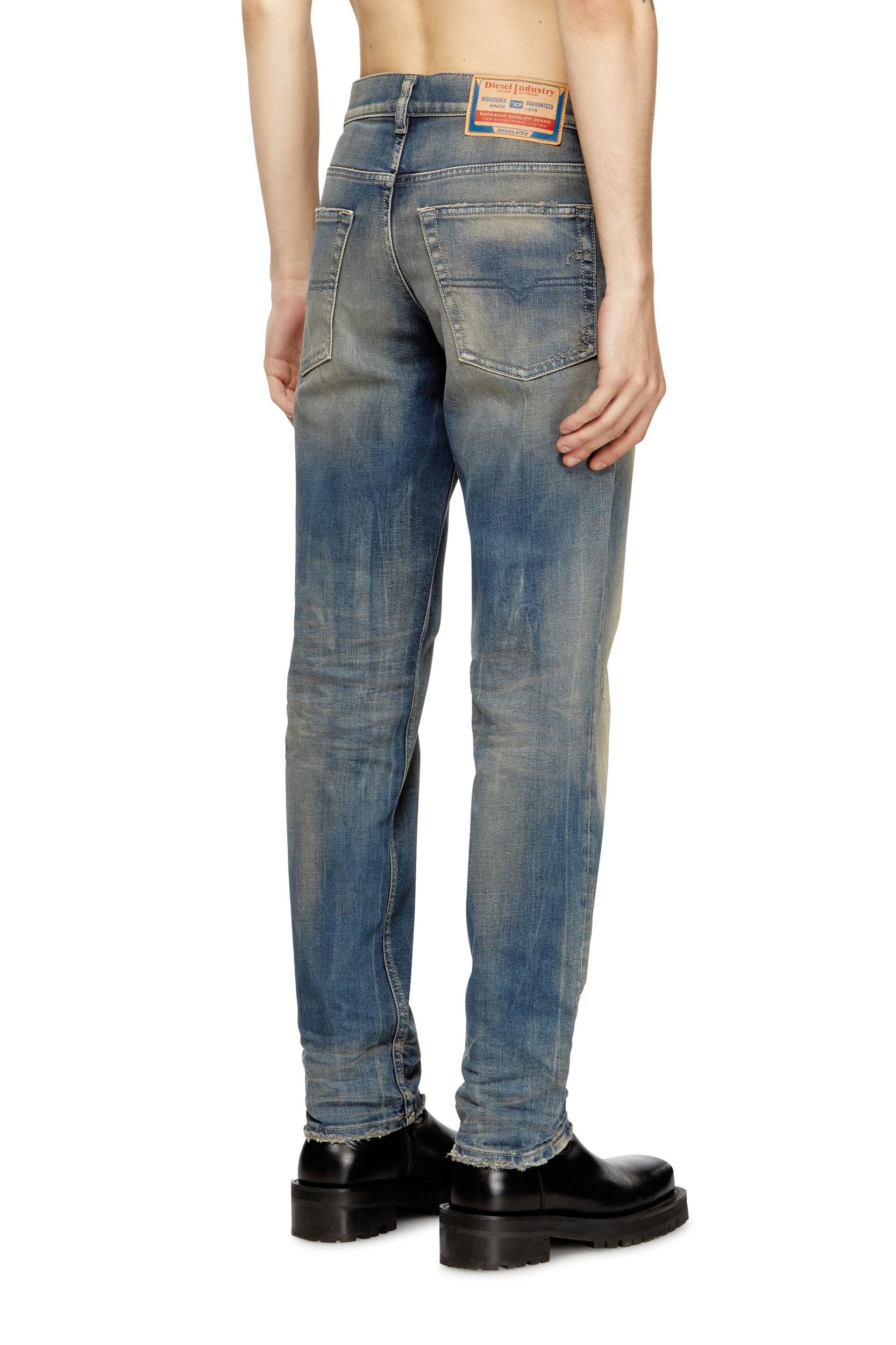 Regular Jeans 2023 D-Finitive 09M18 Product Image